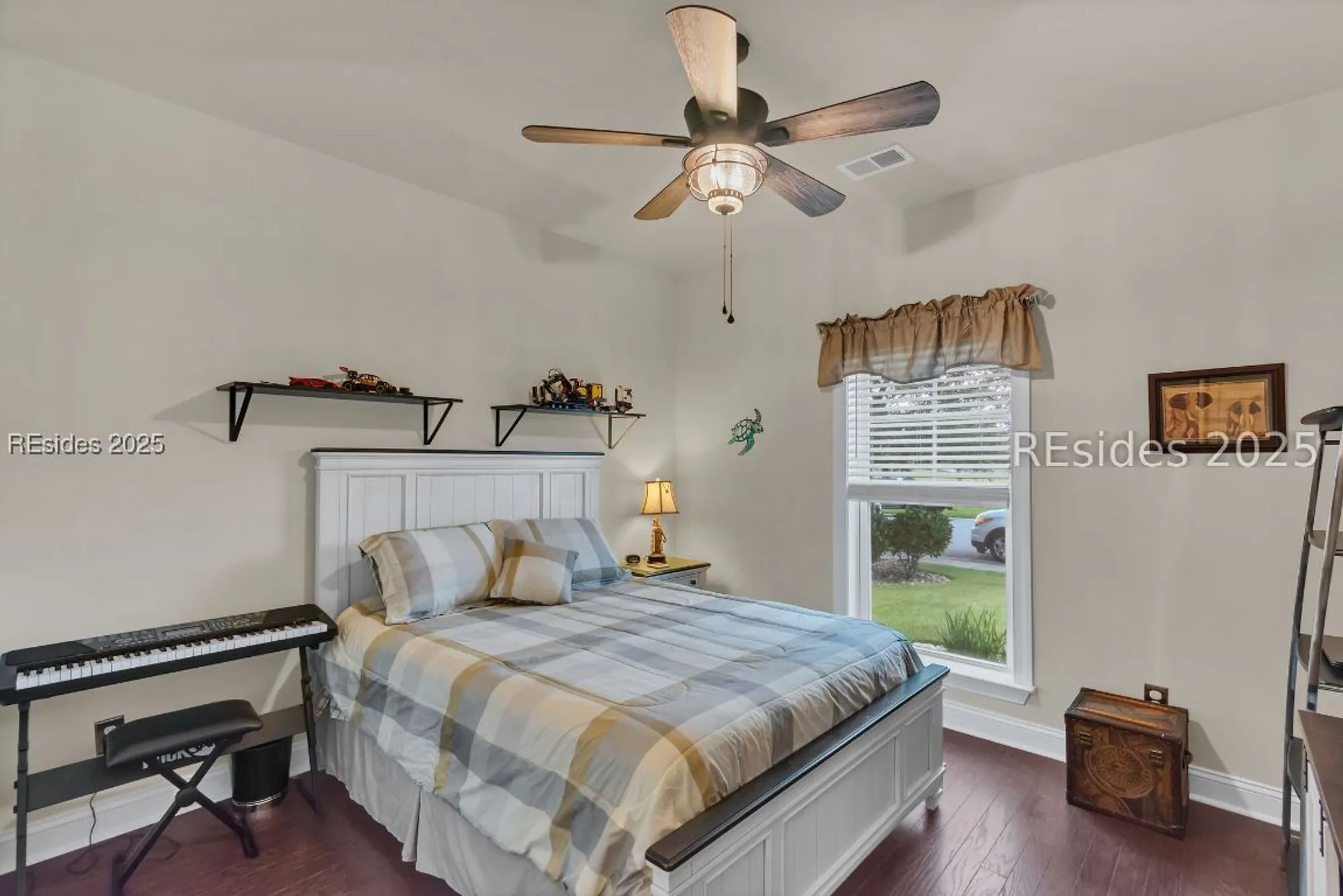 Property Slideshow image 11 of 47 | 165 redbud ln, Hardeeville, SC, 29927