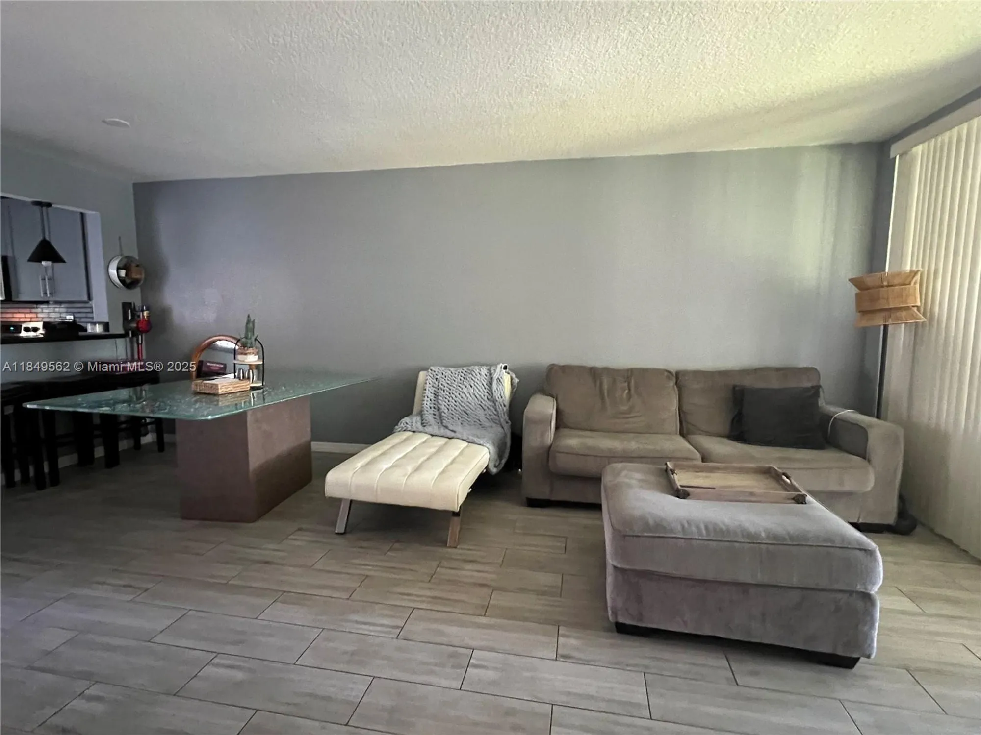 Property Slideshow image 12 of 19 | 5830 nw 64th ave apt 103, Tamarac, FL, 33319
