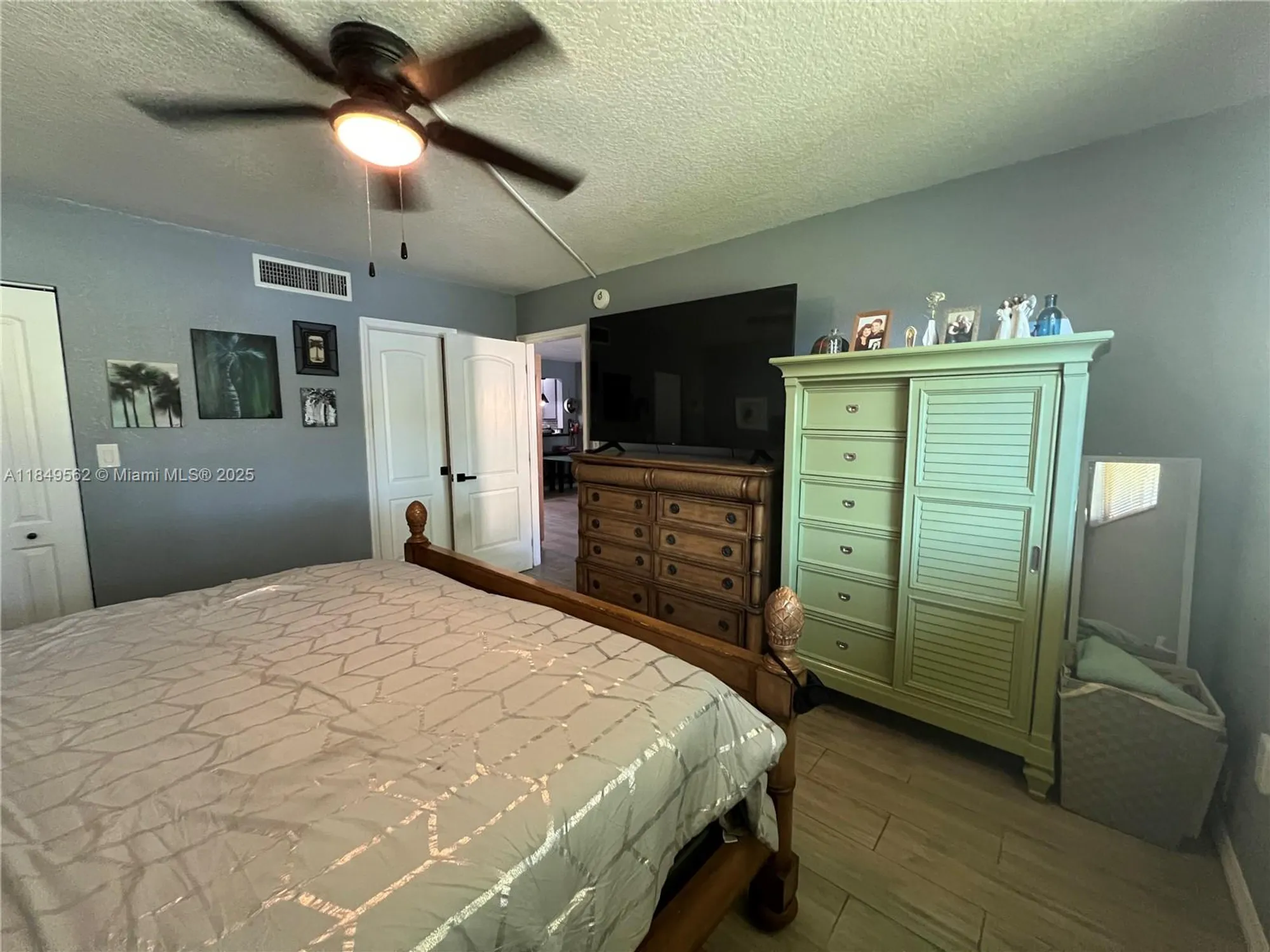Property Slideshow image 7 of 19 | 5830 nw 64th ave apt 103, Tamarac, FL, 33319