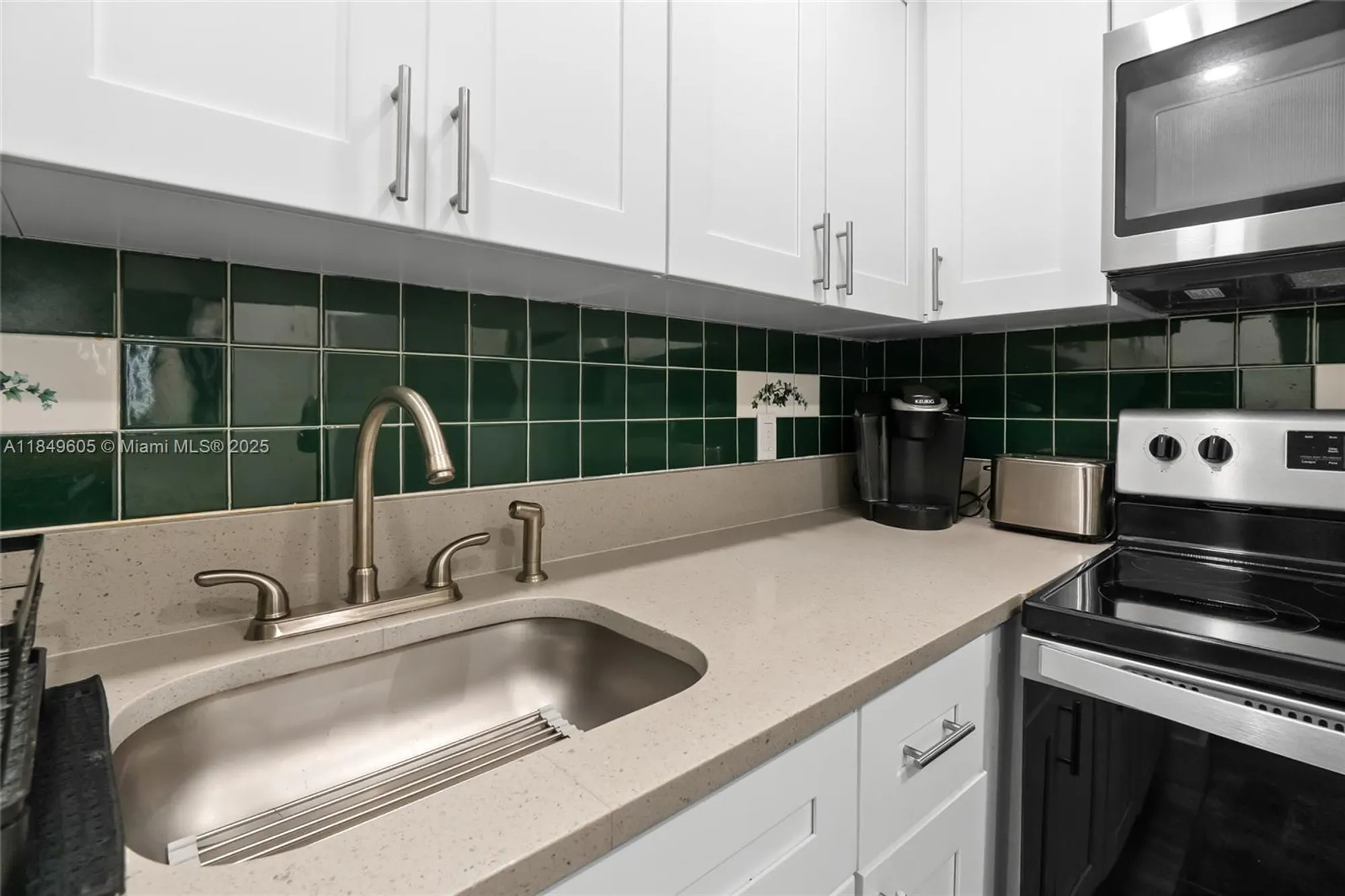 Property Slideshow image 22 of 26 | 275 farnham l # 275, Deerfield Beach, FL, 33442