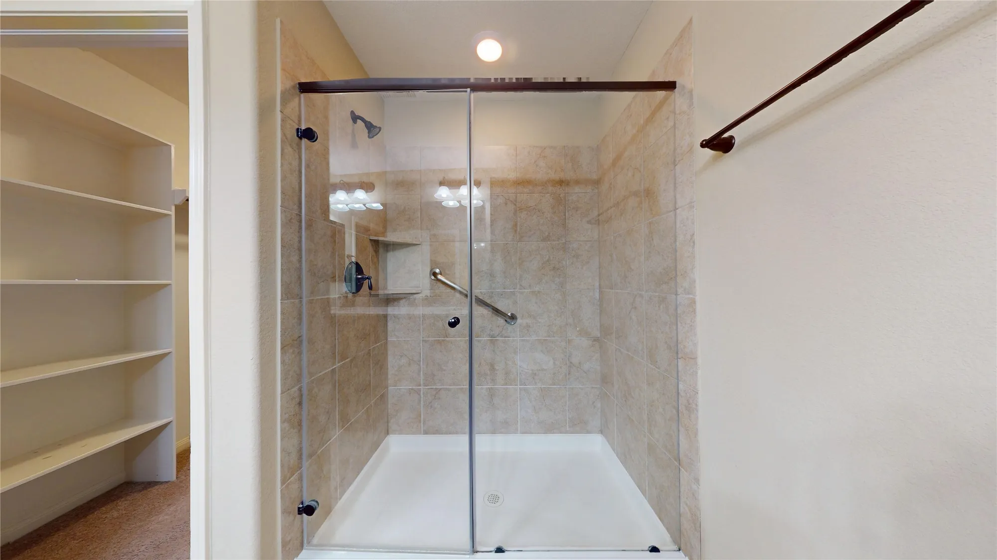 Property Slideshow image 19 of 32 | 2951 coral berry ct, Richmond, TX, 77469