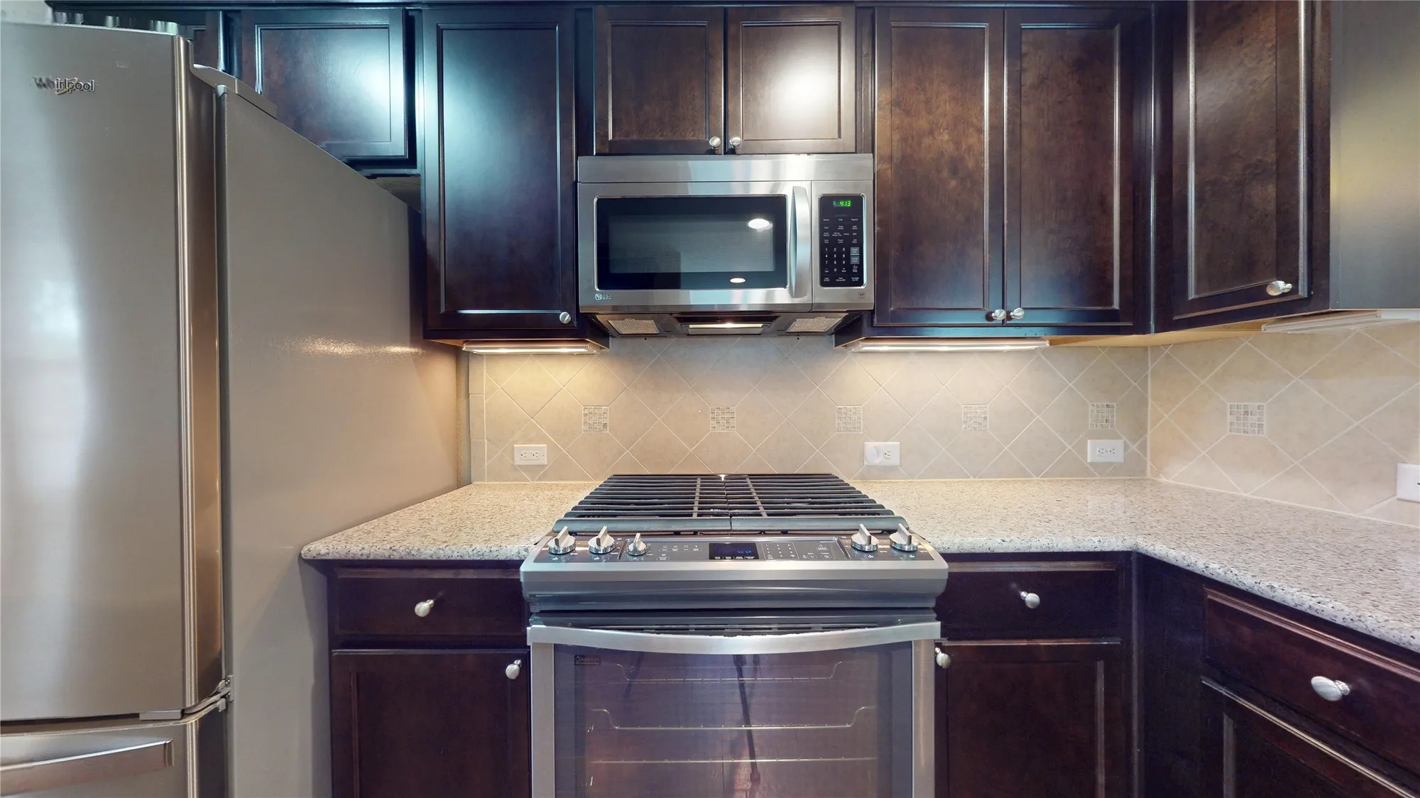 Property Slideshow image 11 of 32 | 2951 coral berry ct, Richmond, TX, 77469