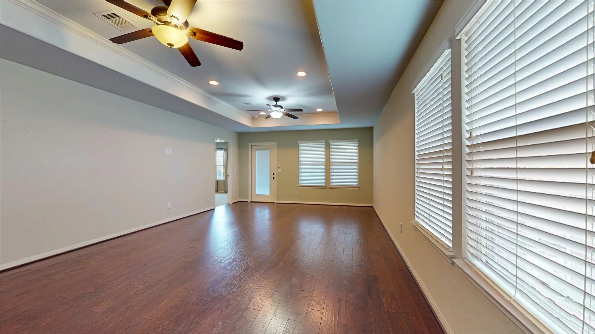 Property Slideshow image 7 of 32 | 2951 coral berry ct, Richmond, TX, 77469