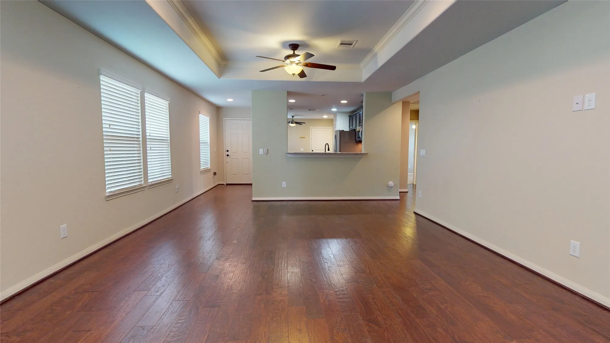 Property Slideshow image 8 of 32 | 2951 coral berry ct, Richmond, TX, 77469