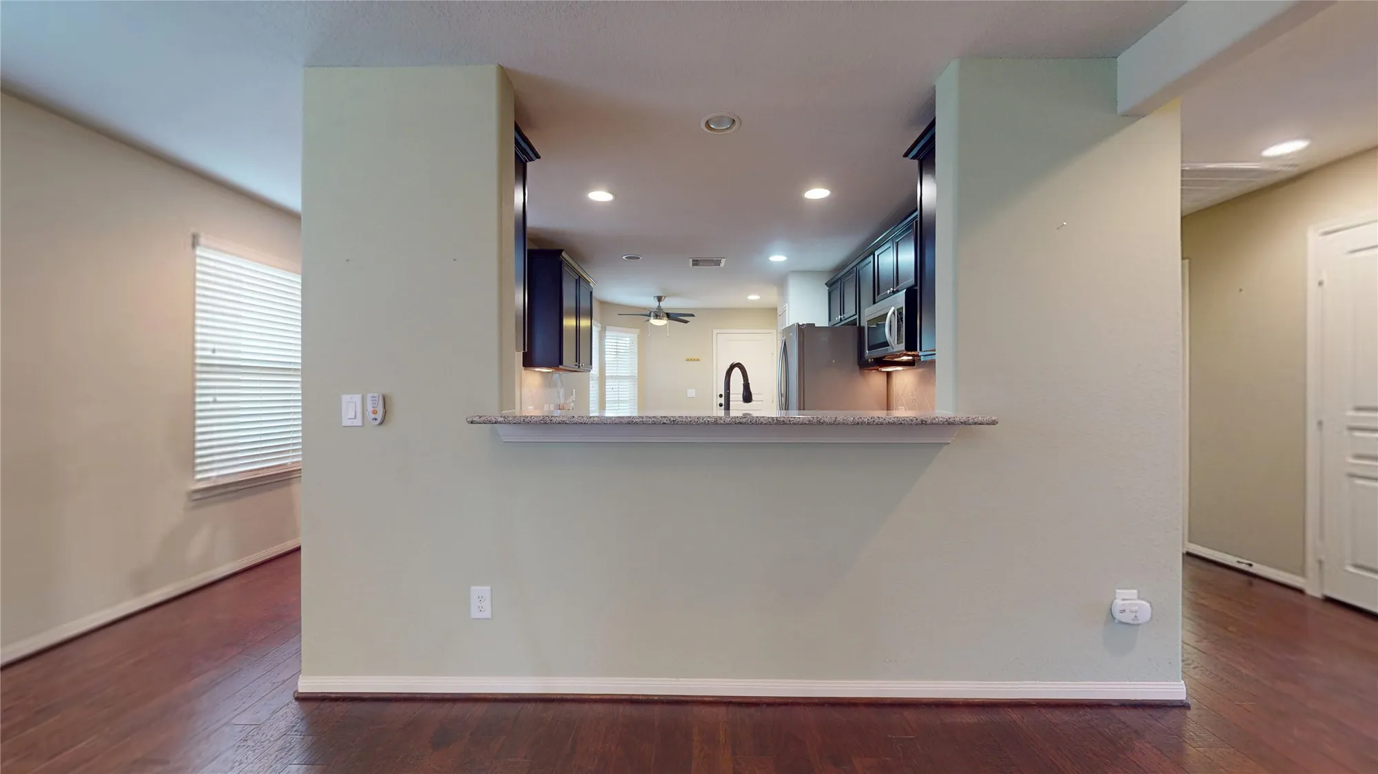 Property Slideshow image 9 of 32 | 2951 coral berry ct, Richmond, TX, 77469