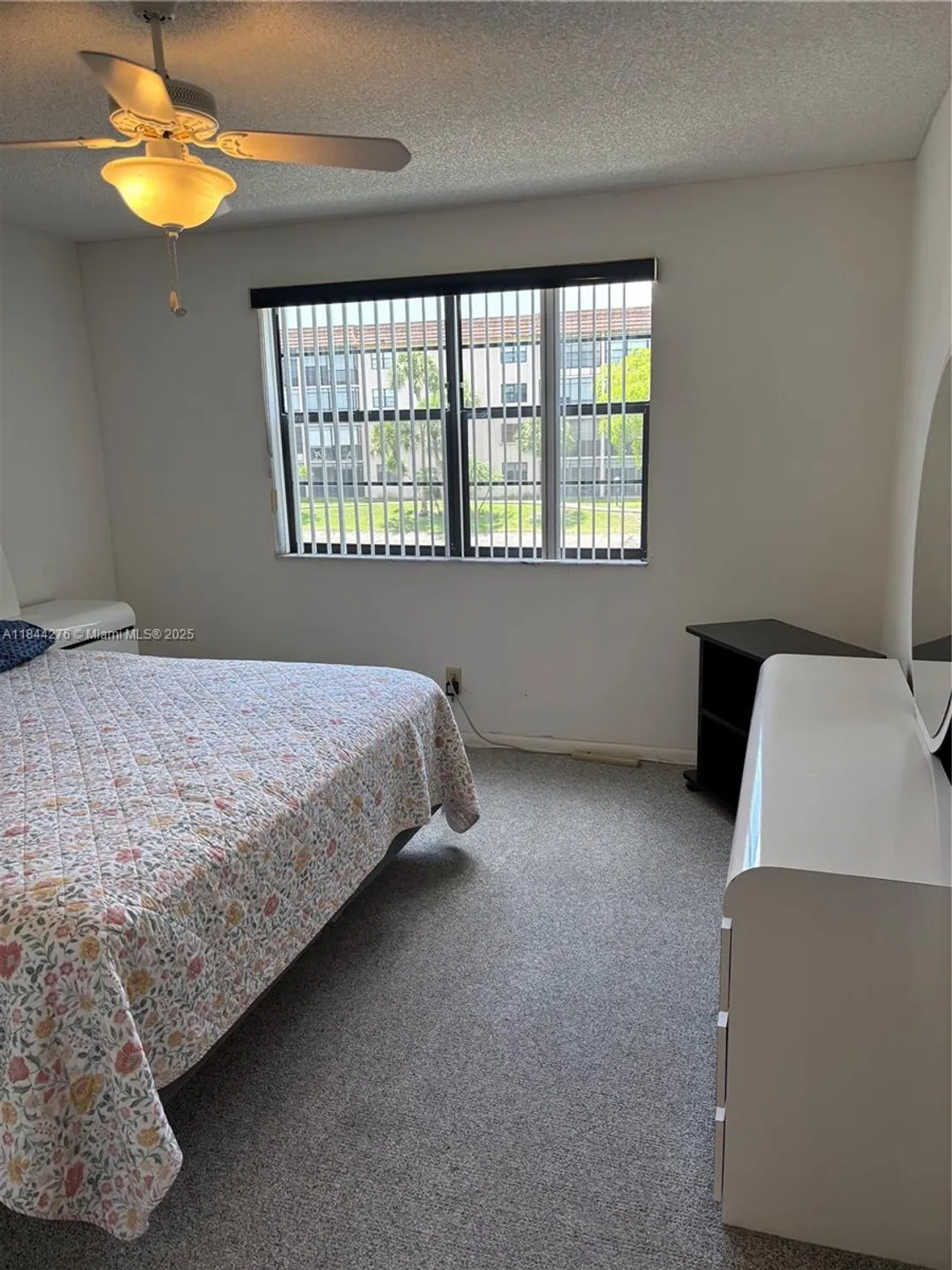 Property Slideshow image 17 of 31 | 4940 e sabal palm blvd 205, Tamarac, FL, 33319