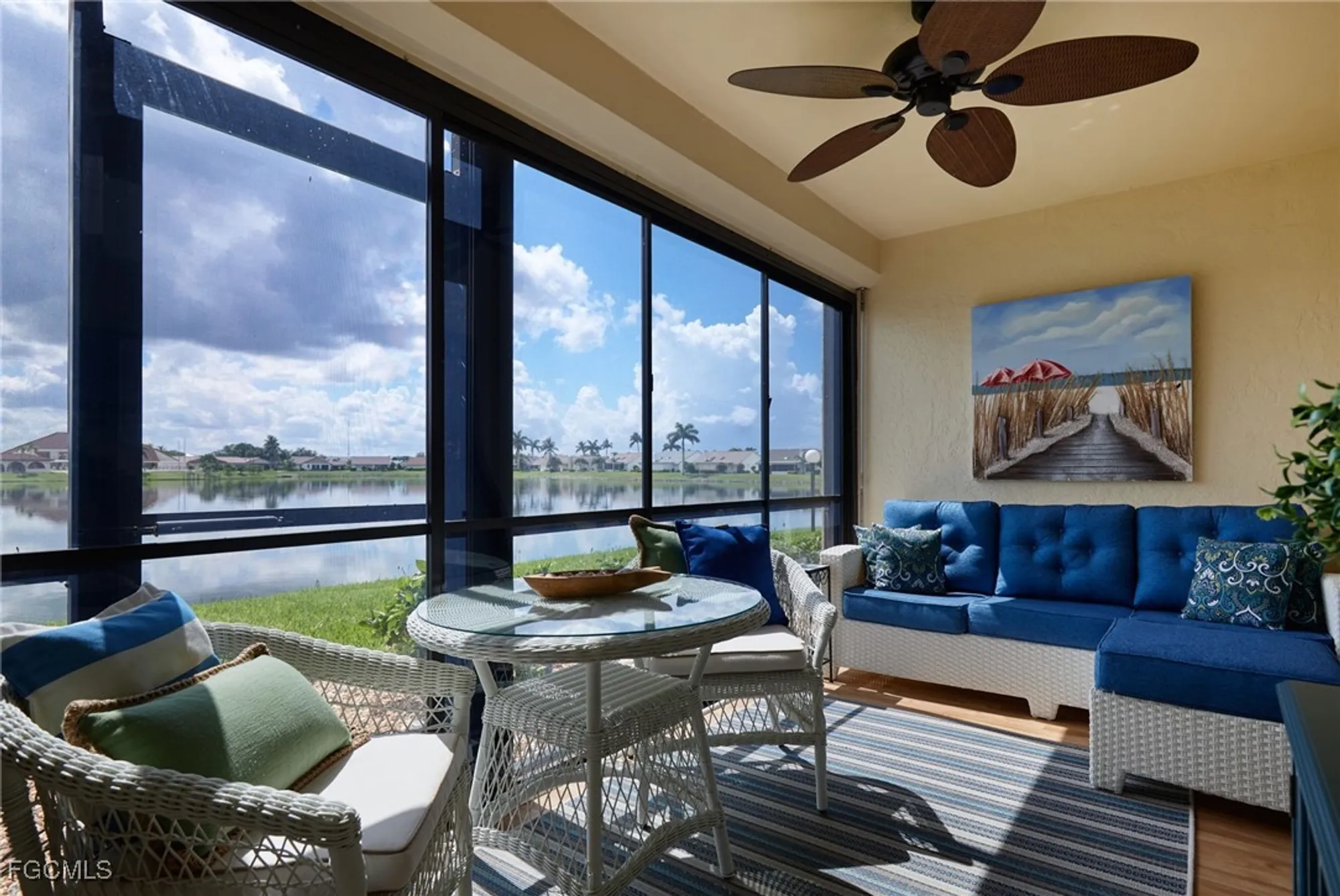 Property Slideshow image 9 of 22 | 11140 caravel cir 106, Fort Myers, FL, 33908