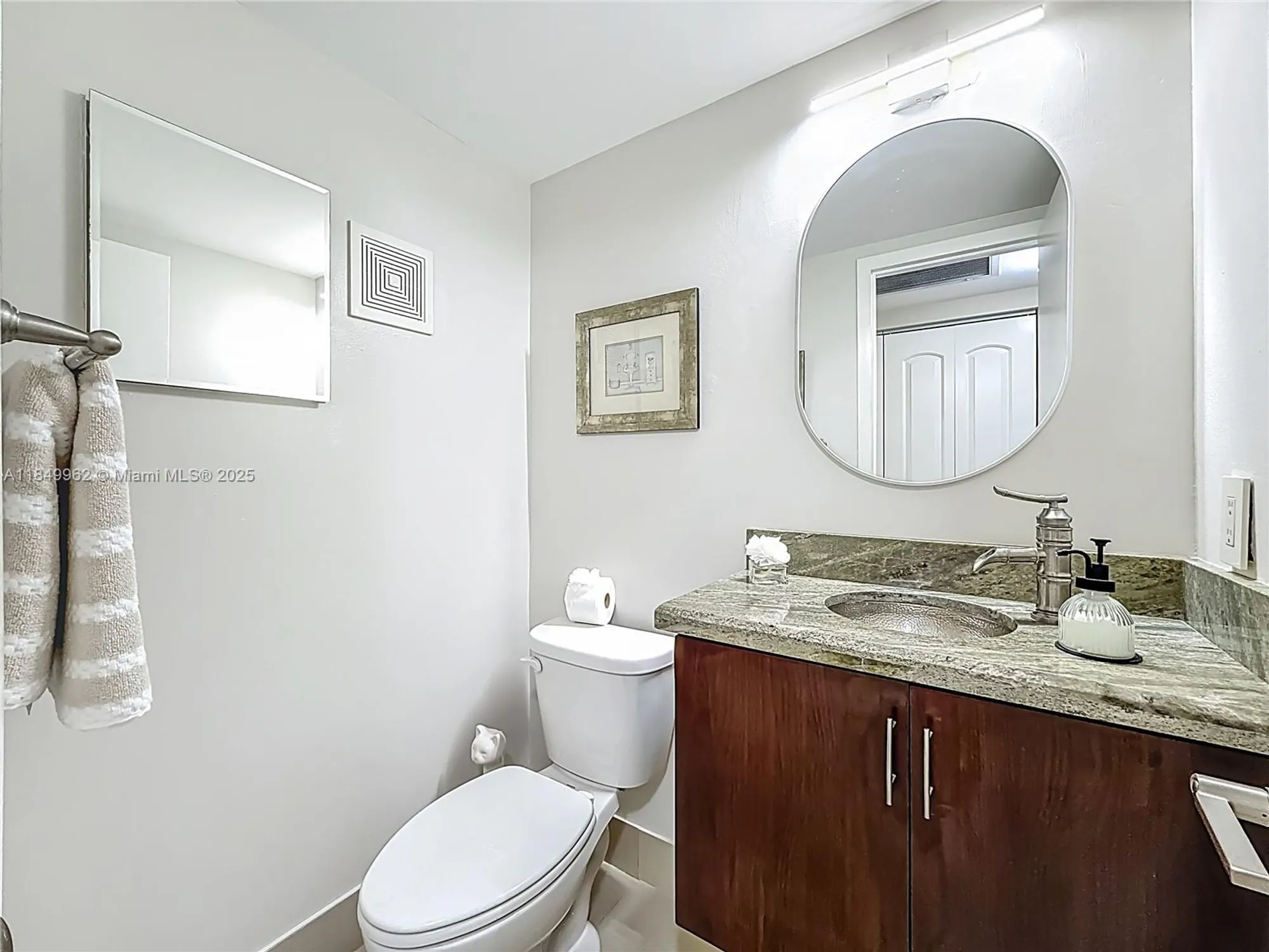 Property Slideshow image 30 of 41 | 618 fanshaw o # 618, Boca Raton, FL, 33434