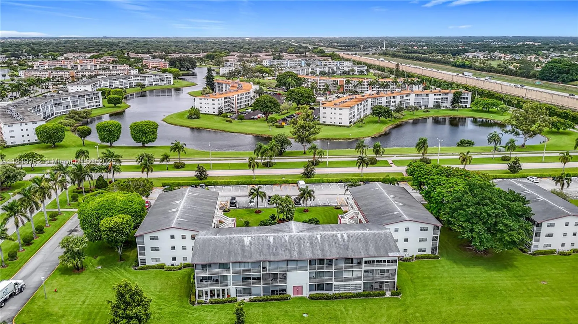 Property Slideshow image 41 of 41 | 618 fanshaw o # 618, Boca Raton, FL, 33434