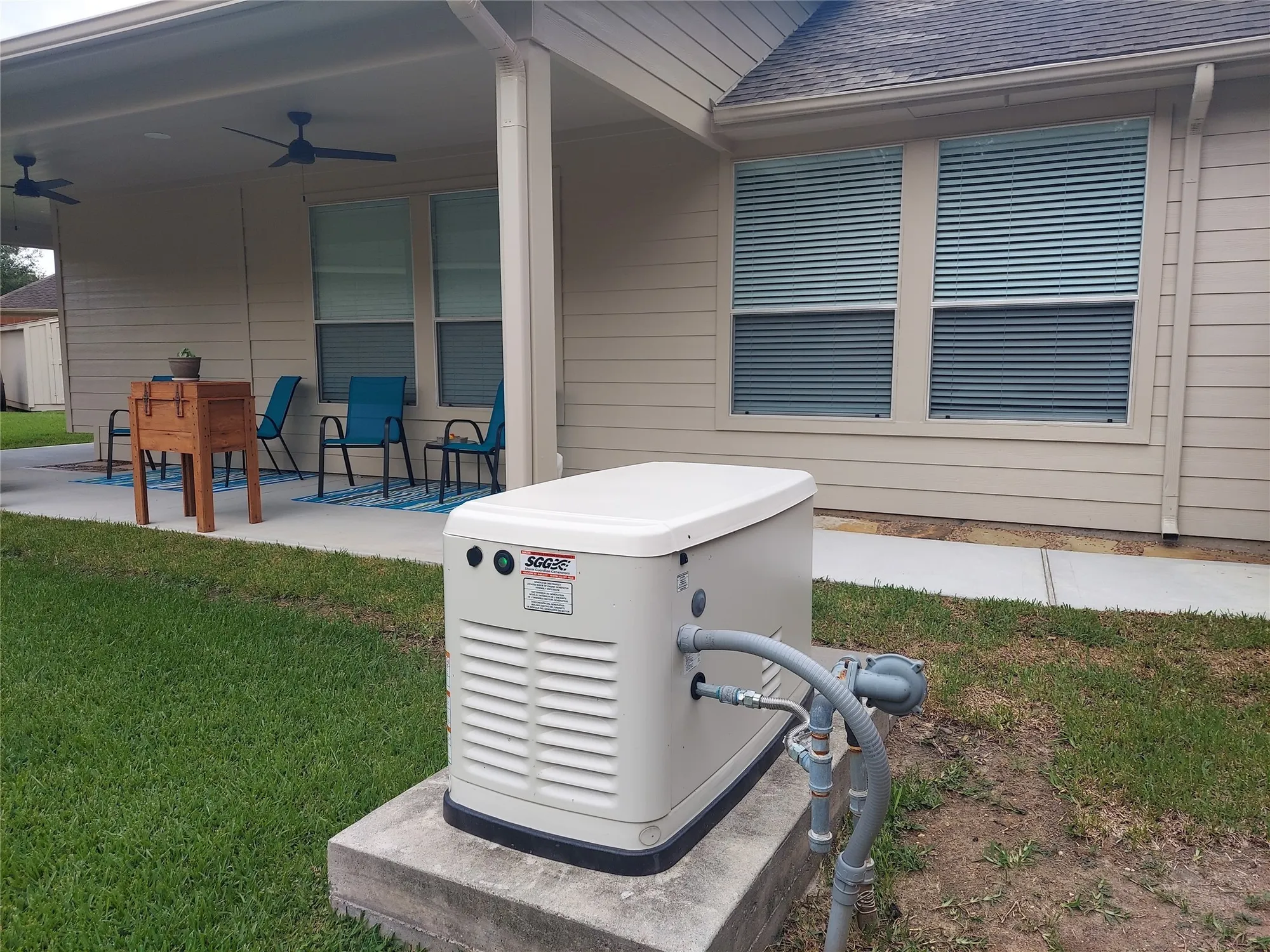 Property Slideshow image 4 of 31 | 2211 w marsala dr, Pearland, TX, 77581