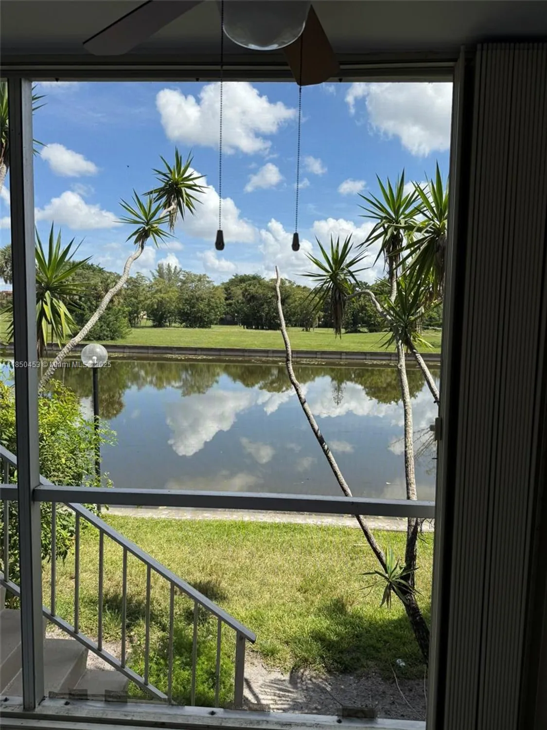 Property Slideshow image 28 of 43 | 3581 inverrary dr 108, Lauderhill, FL, 33319