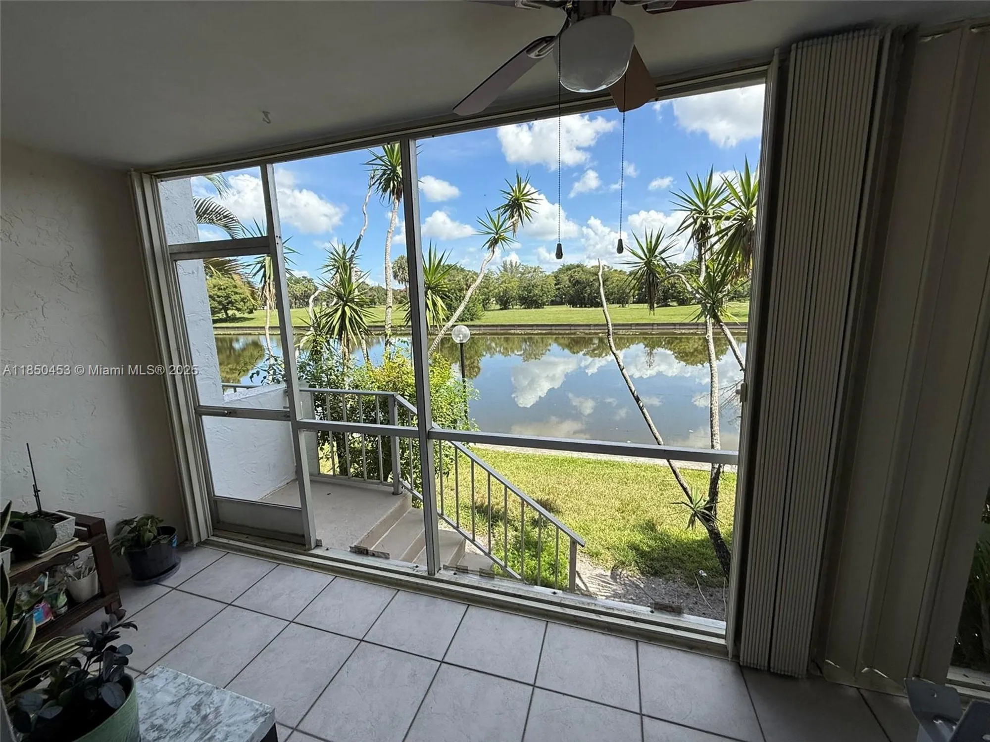 Property Slideshow image 29 of 43 | 3581 inverrary dr 108, Lauderhill, FL, 33319