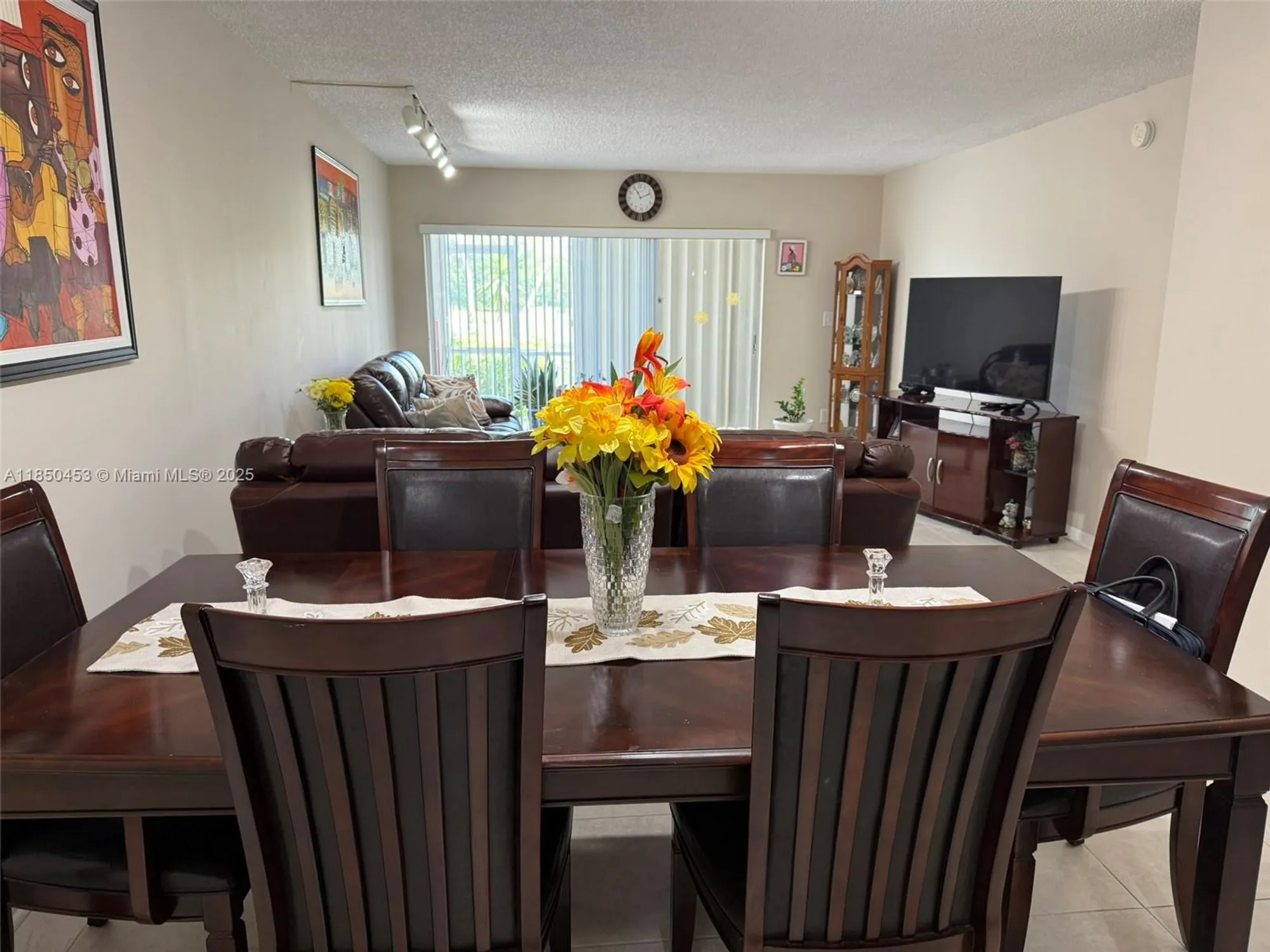 Property Slideshow image 32 of 43 | 3581 inverrary dr 108, Lauderhill, FL, 33319