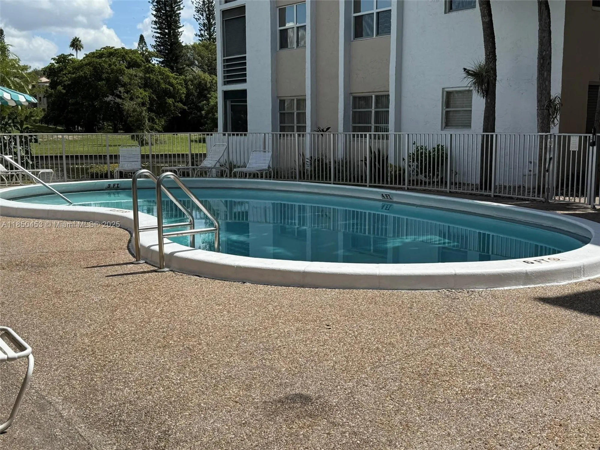 Property Slideshow image 40 of 43 | 3581 inverrary dr 108, Lauderhill, FL, 33319