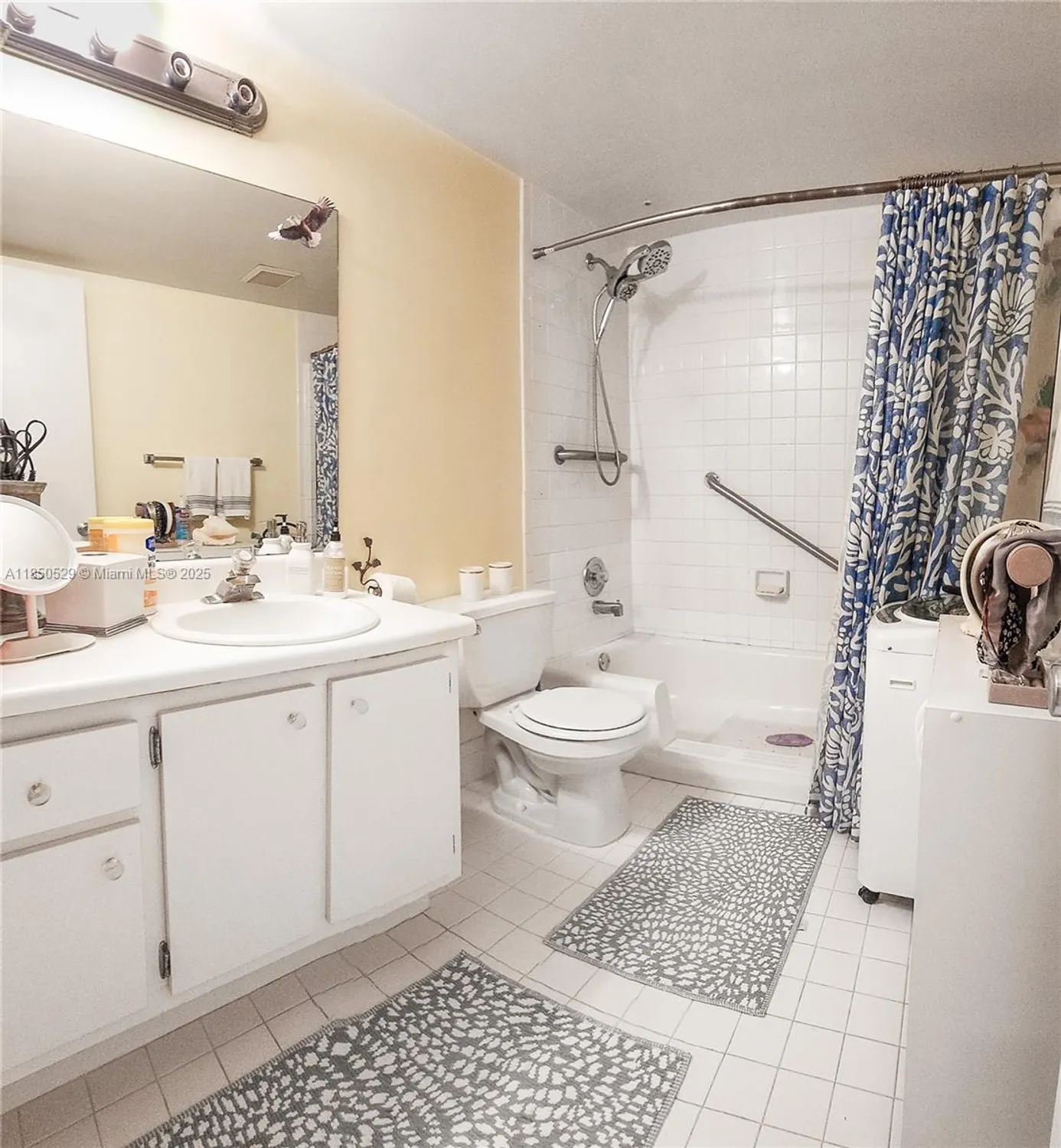 Property Slideshow image 12 of 24 | 850 sw 133rd ter b410, Pembroke Pines, FL, 33027