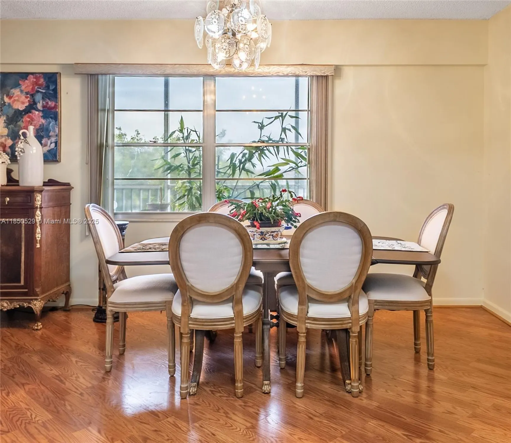 Property Slideshow image 4 of 24 | 850 sw 133rd ter b410, Pembroke Pines, FL, 33027
