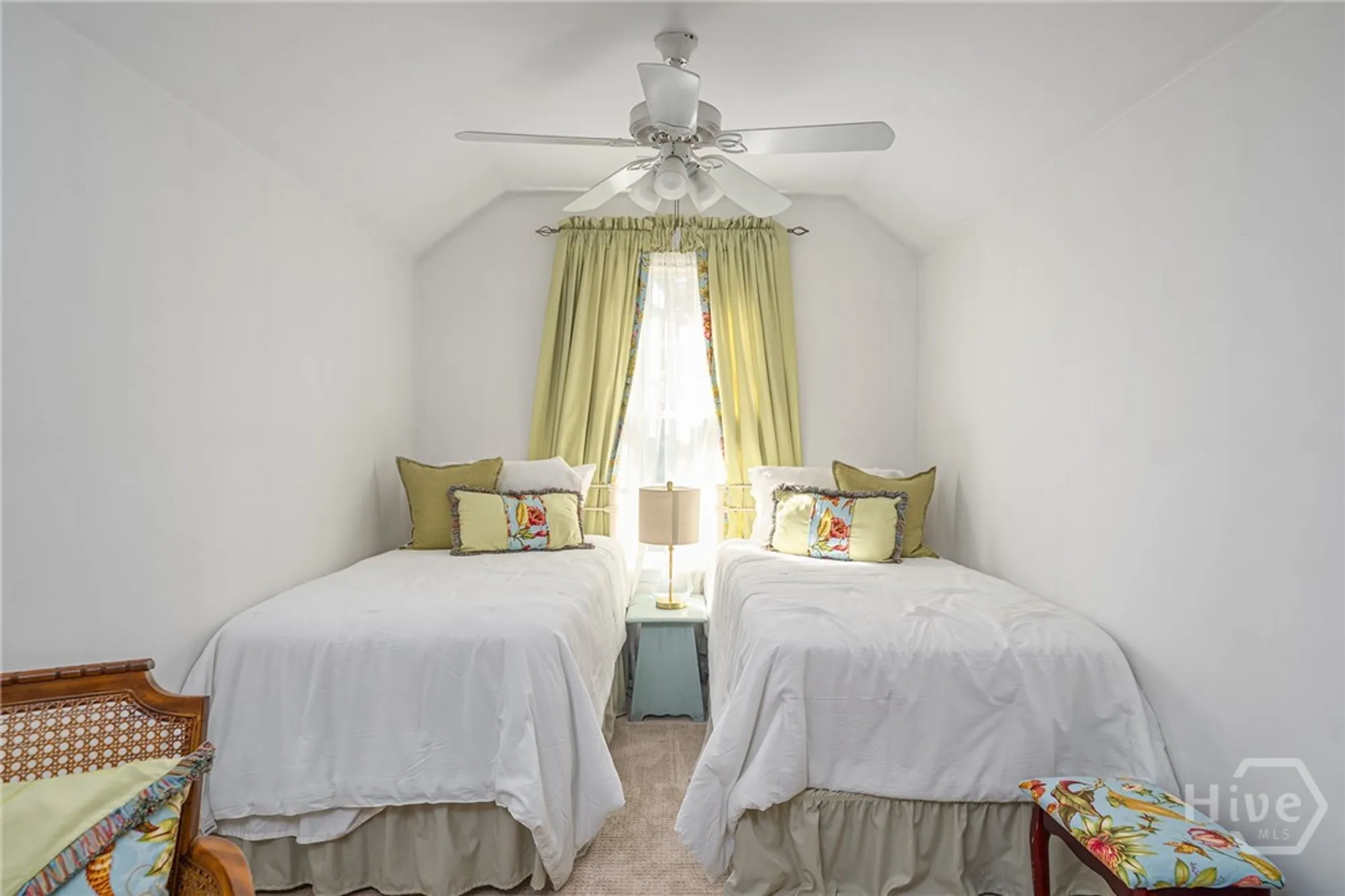 Property Slideshow image 30 of 34 | 8 windlass ct, Savannah, GA, 31411