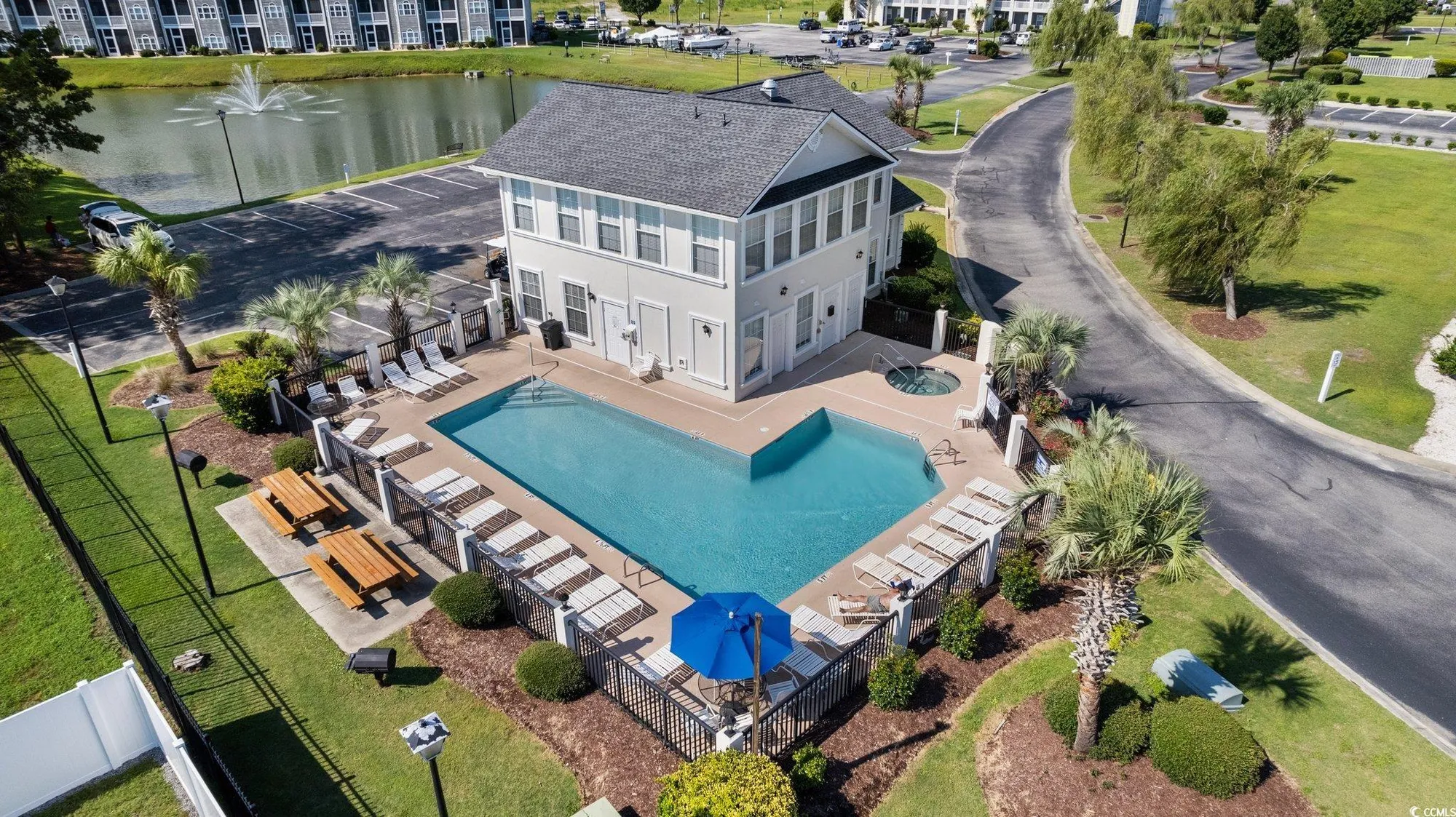 Property Slideshow image 4 of 32 | 4524 n plantation dr d9, Little River, SC, 29566