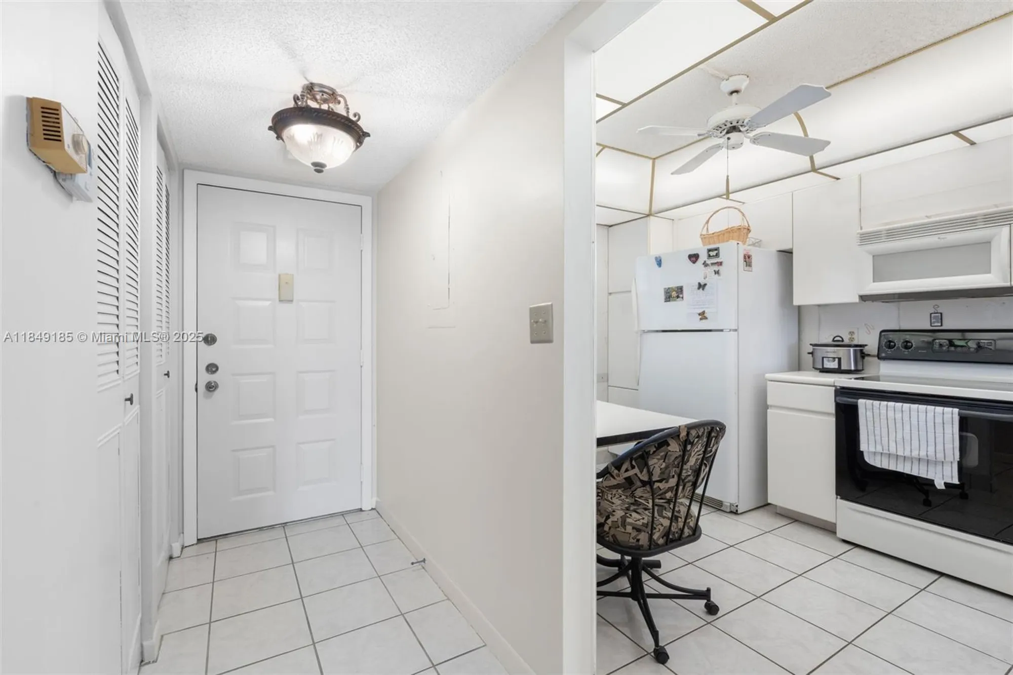 Property Slideshow image 13 of 21 | 3485 environ blvd c205, Lauderhill, FL, 33319