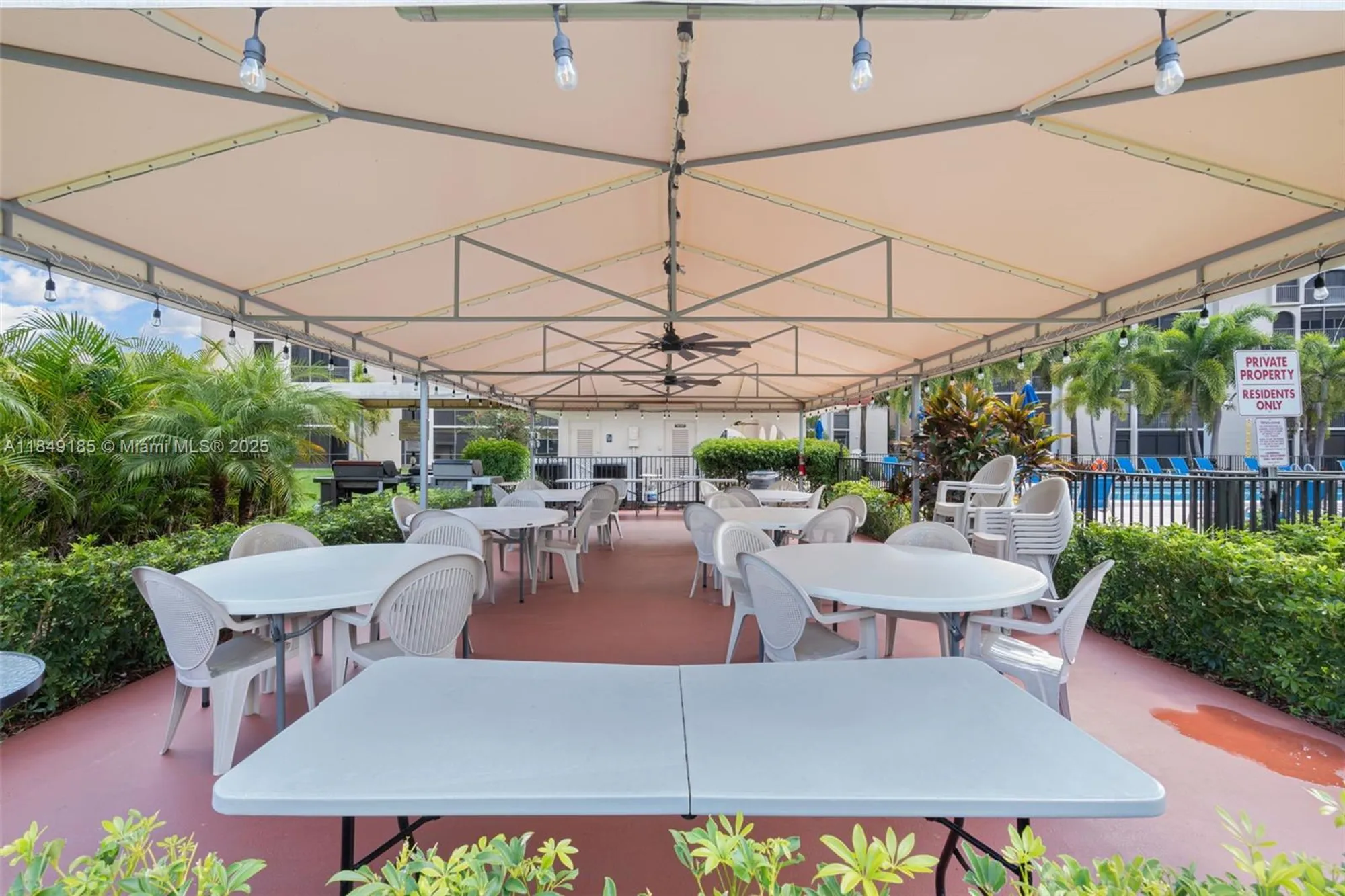 Property Slideshow image 20 of 21 | 3485 environ blvd c205, Lauderhill, FL, 33319