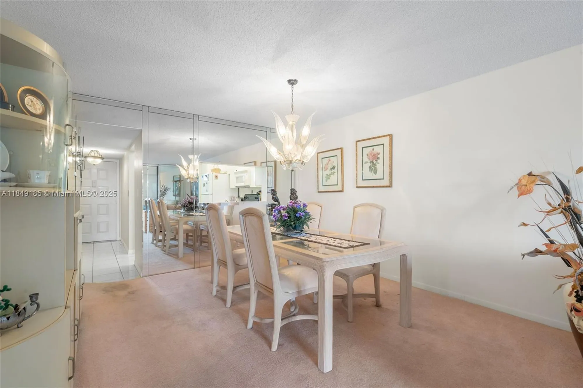 Property Slideshow image 8 of 21 | 3485 environ blvd c205, Lauderhill, FL, 33319