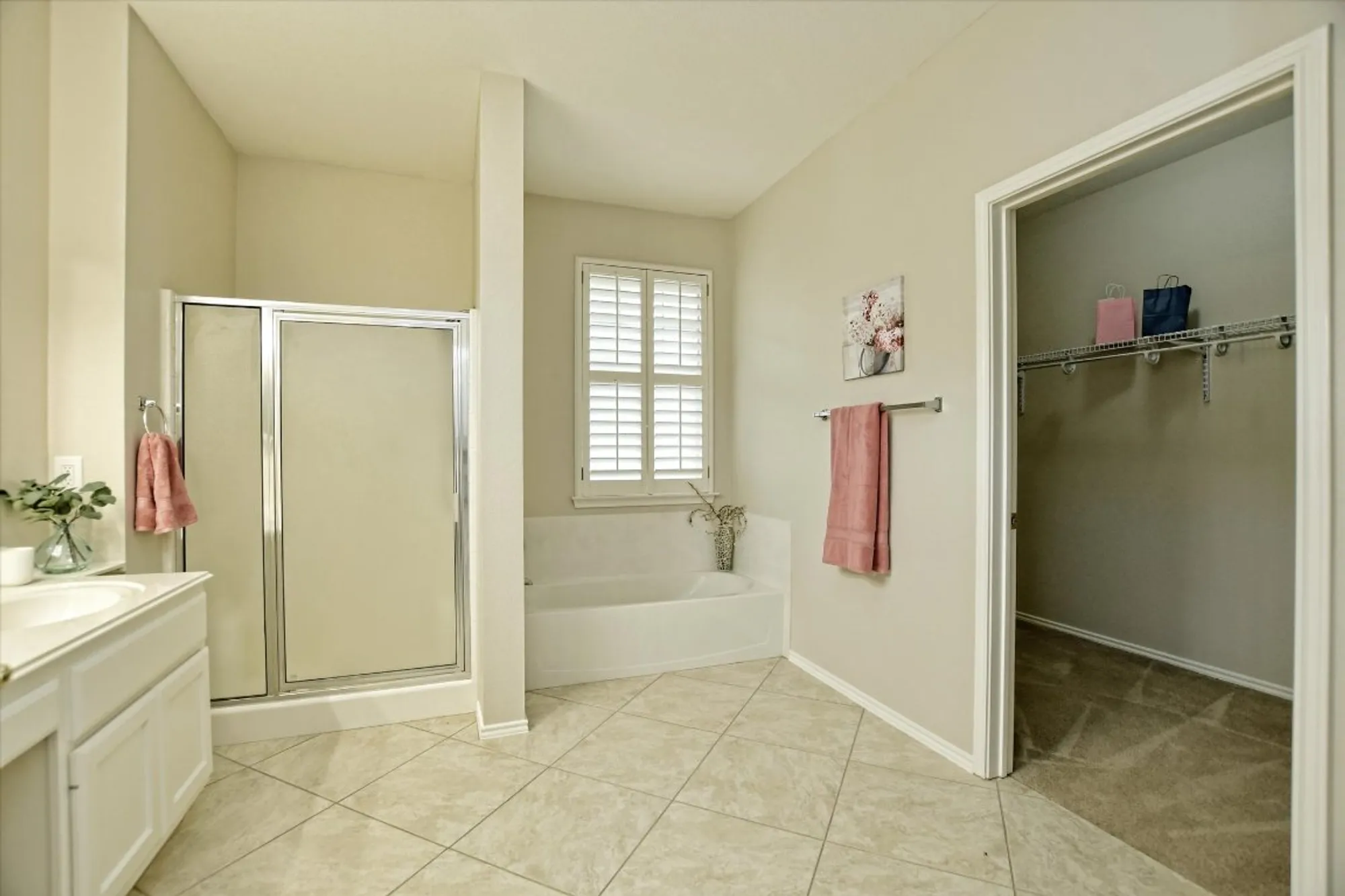 Property Slideshow image 25 of 40 | 202 whippoorwill cv, Georgetown, TX, 78633