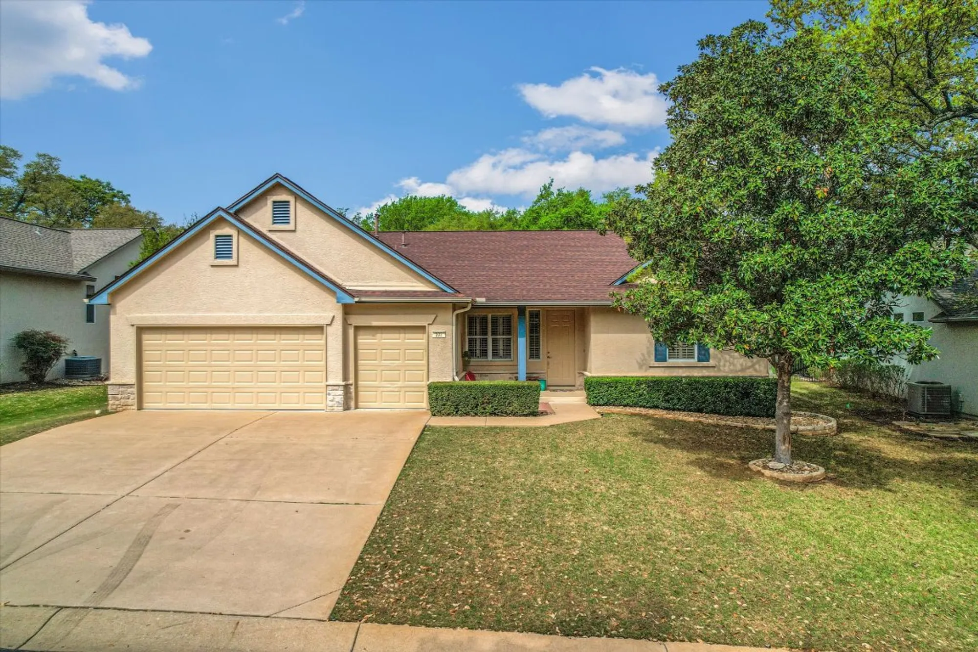 Property Slideshow image 34 of 40 | 202 whippoorwill cv, Georgetown, TX, 78633