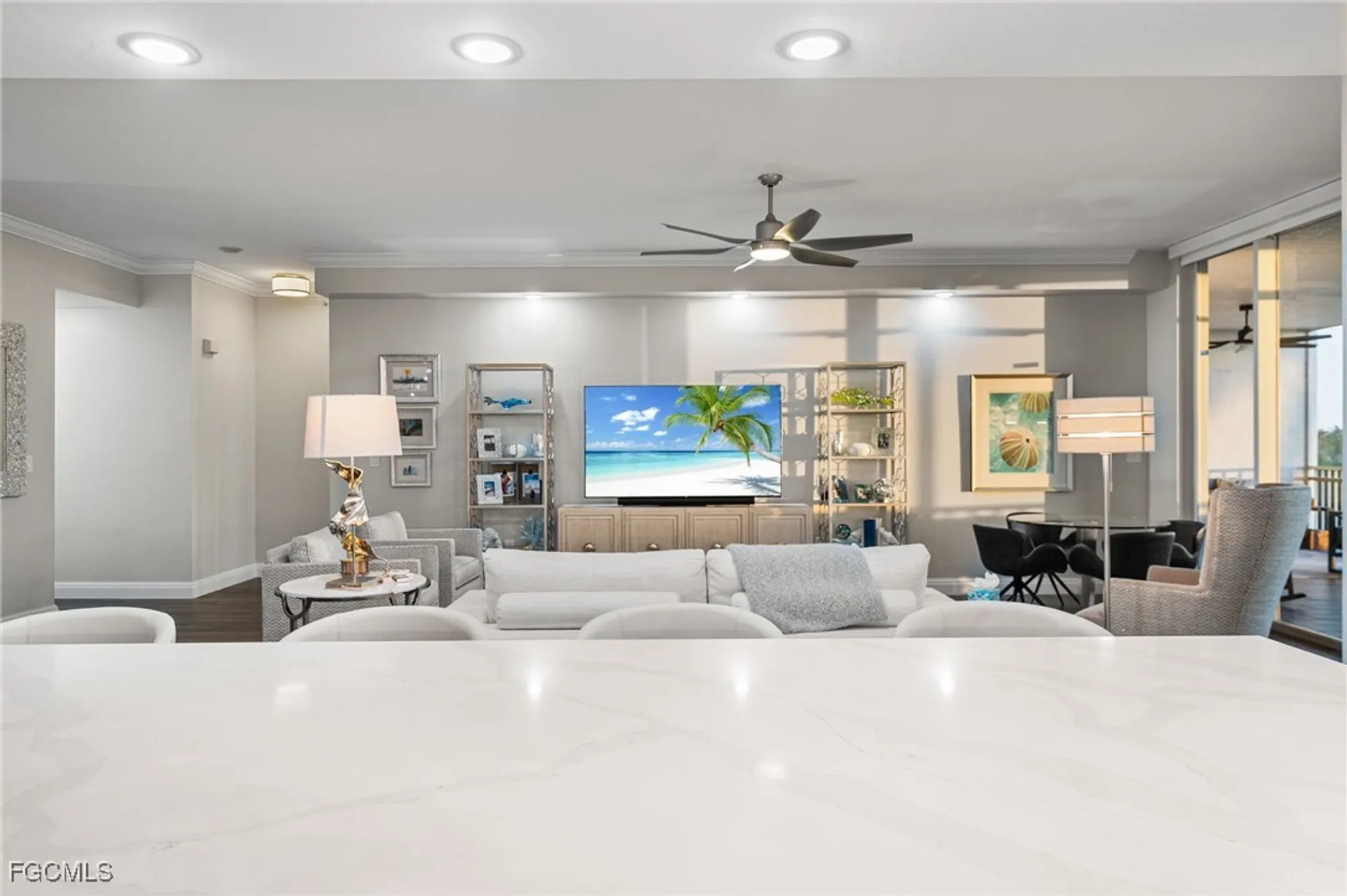 Property Slideshow image 15 of 42 | 14220 royal harbour ct 310, Fort Myers, FL, 33908