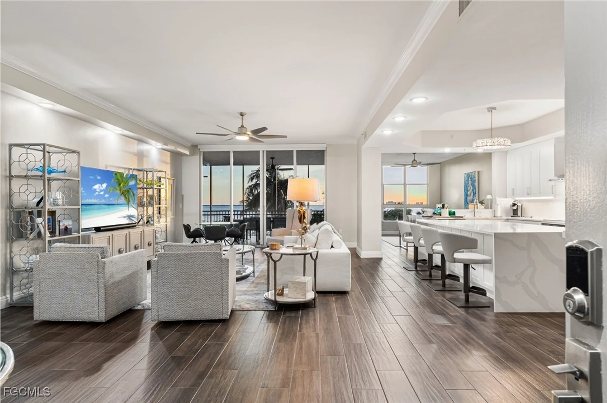 Property Slideshow image 18 of 42 | 14220 royal harbour ct 310, Fort Myers, FL, 33908