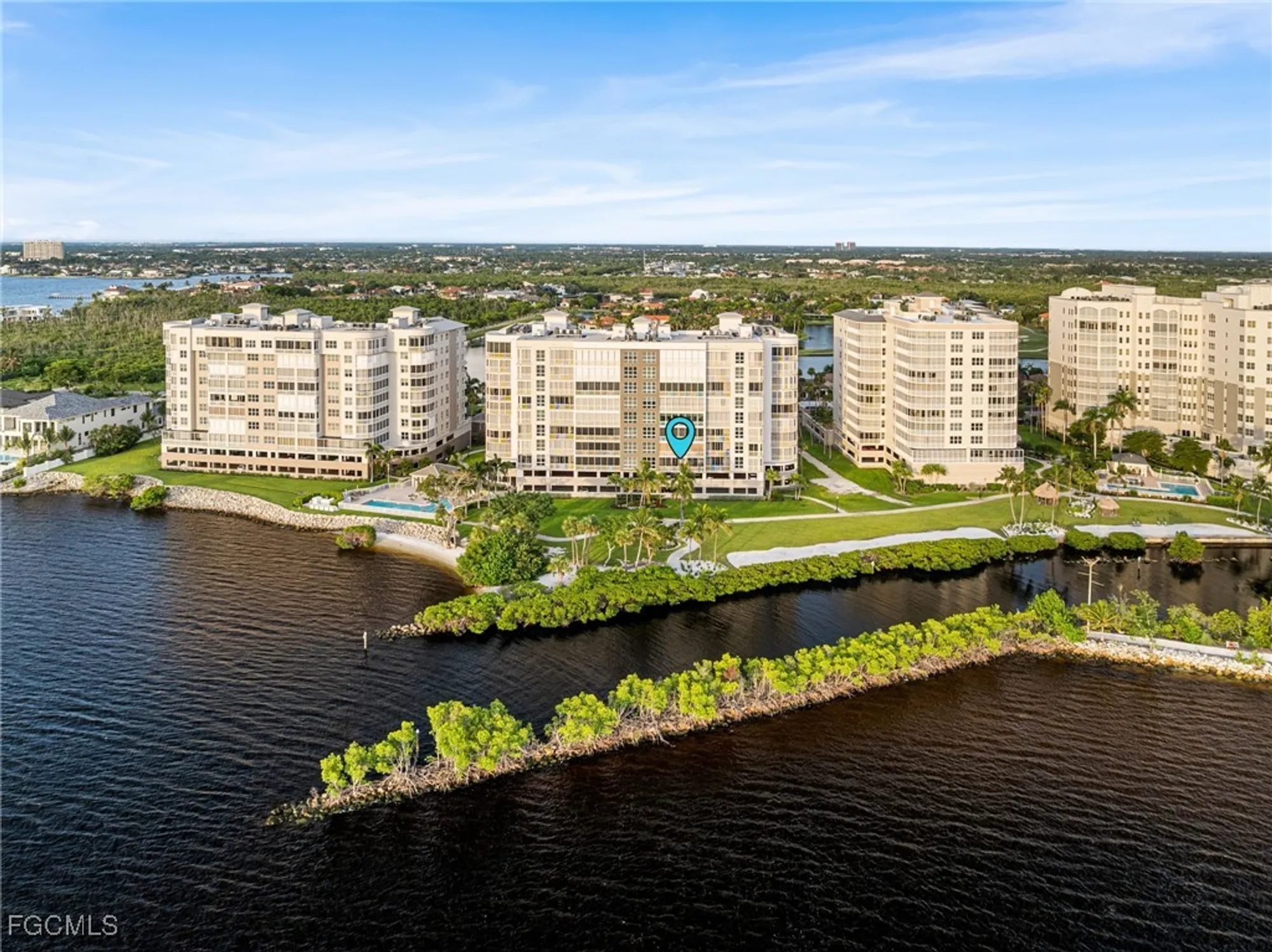 Property Slideshow image 36 of 42 | 14220 royal harbour ct 310, Fort Myers, FL, 33908