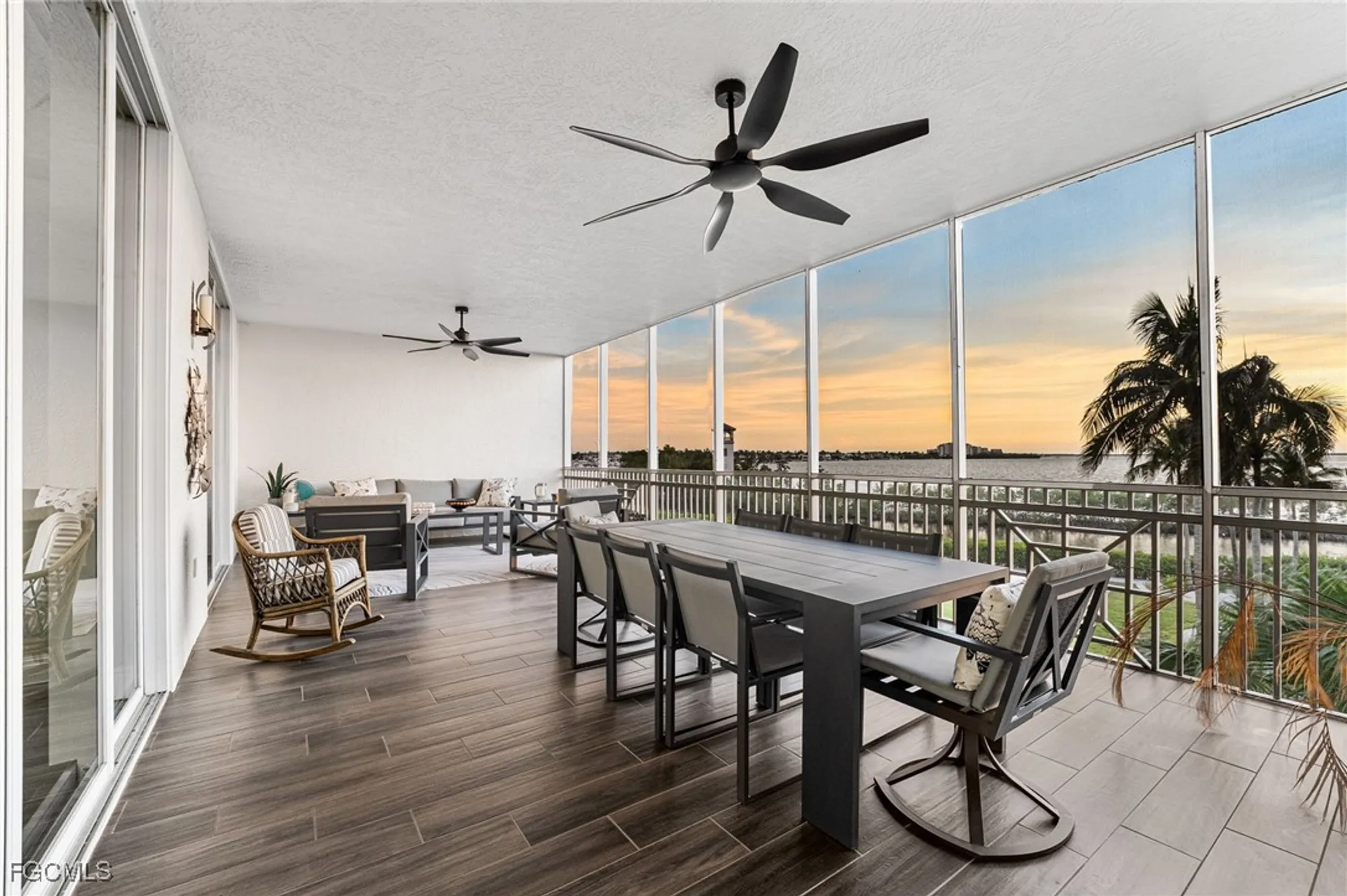 Property Slideshow image 3 of 42 | 14220 royal harbour ct 310, Fort Myers, FL, 33908