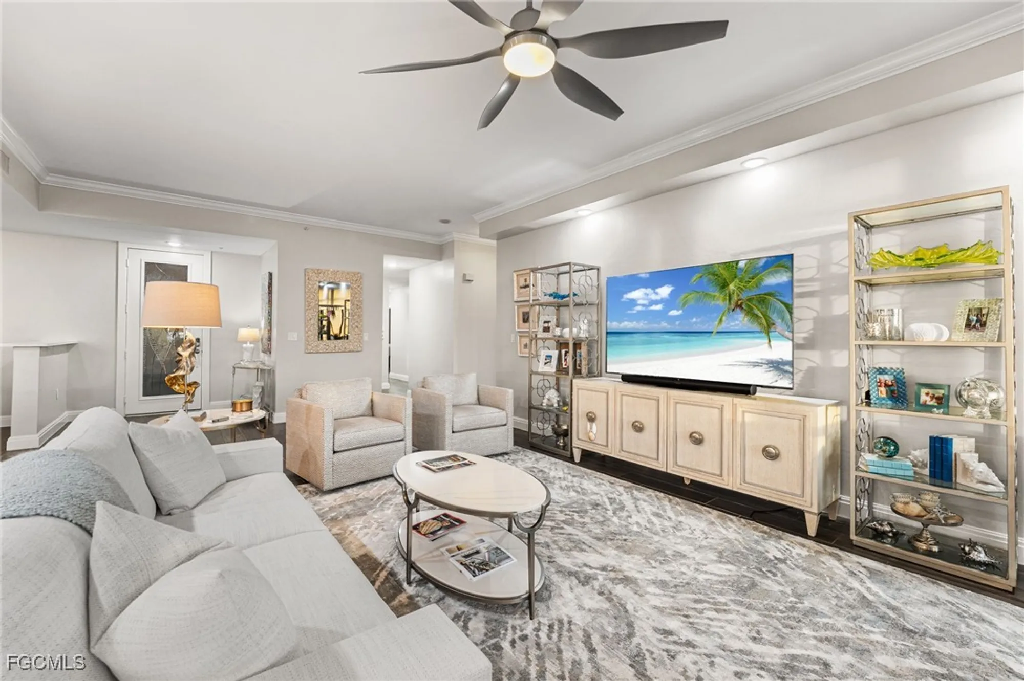 Property Slideshow image 5 of 42 | 14220 royal harbour ct 310, Fort Myers, FL, 33908