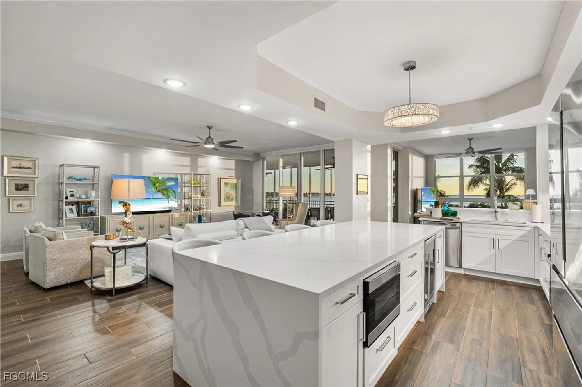 Property Slideshow image 9 of 42 | 14220 royal harbour ct 310, Fort Myers, FL, 33908