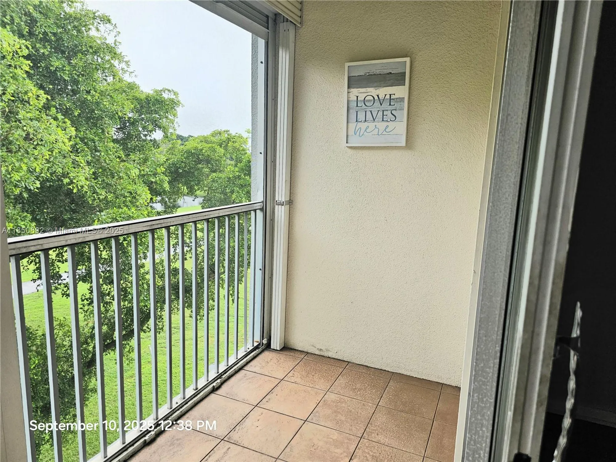 Property Slideshow image 19 of 36 | 251 sw 132nd way h417, Pembroke Pines, FL, 33027