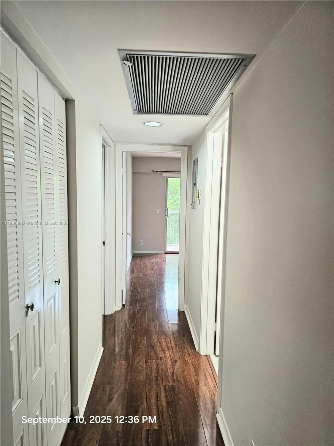 Property Slideshow image 10 of 36 | 251 sw 132nd way h417, Pembroke Pines, FL, 33027