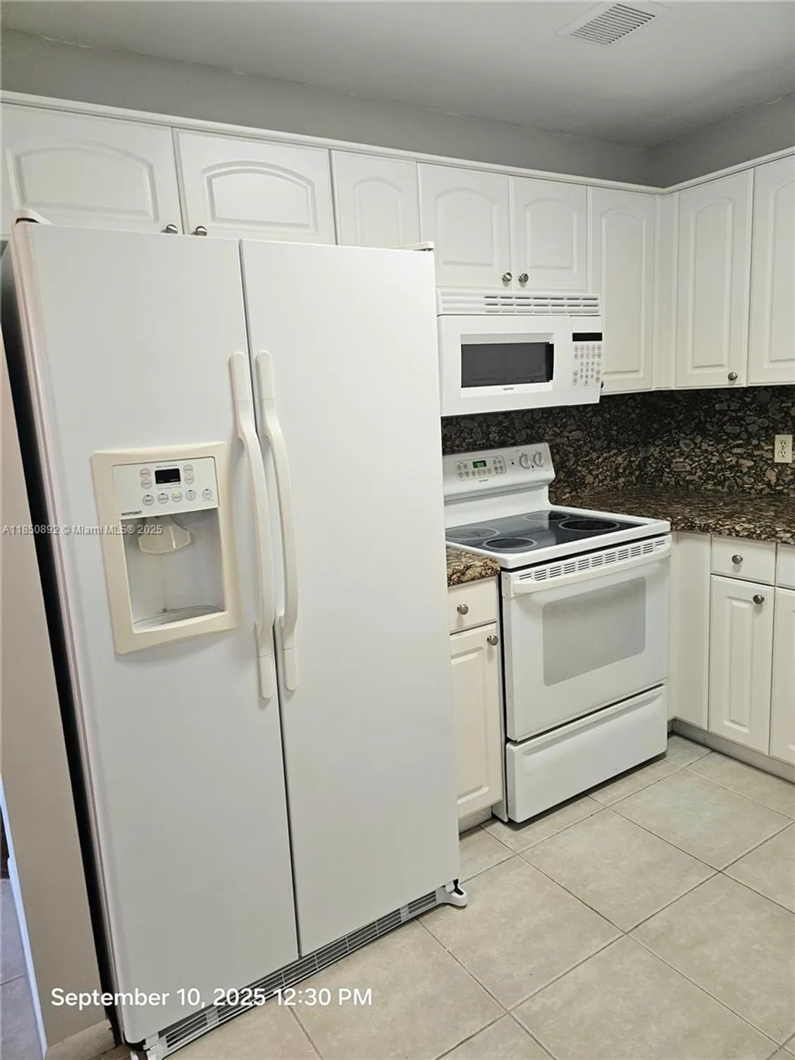 Property Slideshow image 7 of 36 | 251 sw 132nd way h417, Pembroke Pines, FL, 33027