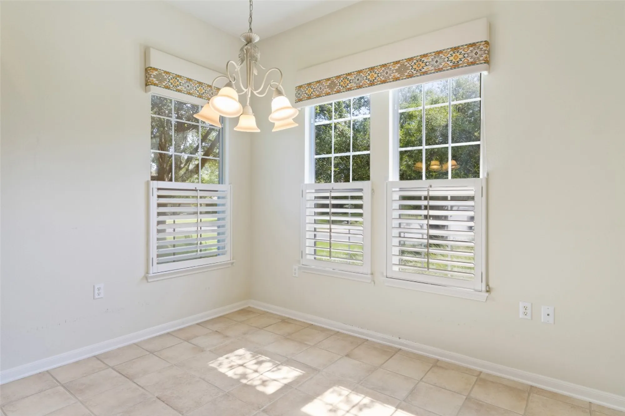 Property Slideshow image 16 of 36 | 159 scissortail trl, Georgetown, TX, 78633