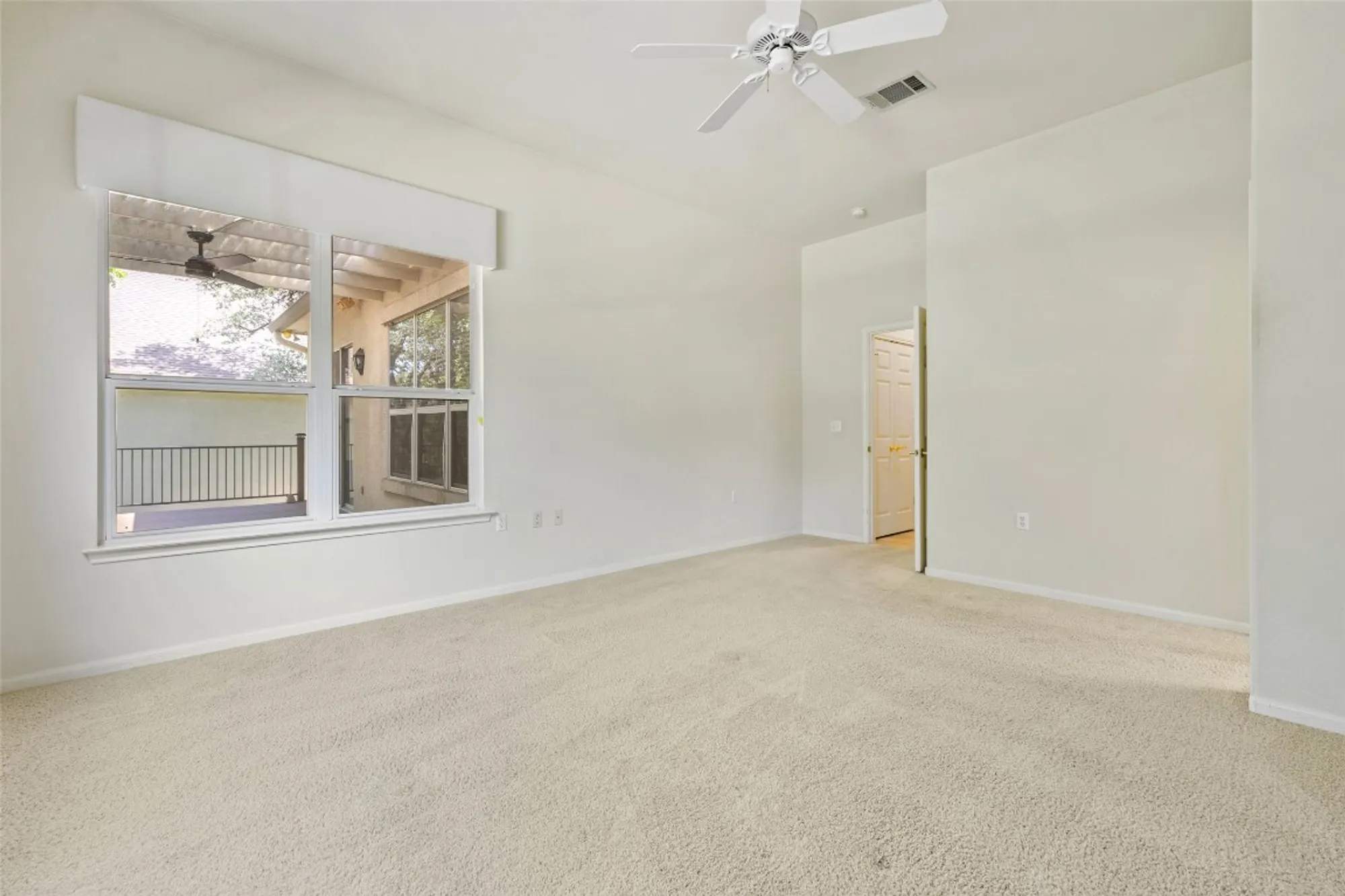 Property Slideshow image 19 of 36 | 159 scissortail trl, Georgetown, TX, 78633