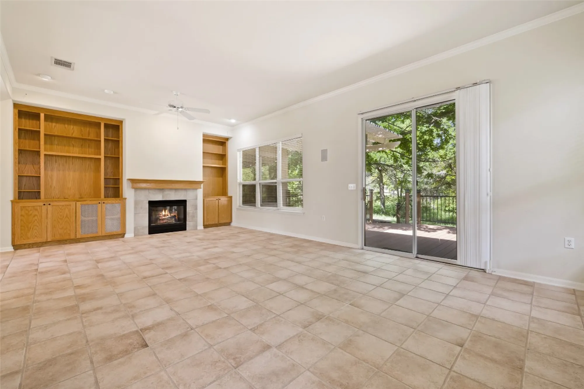 Property Slideshow image 8 of 36 | 159 scissortail trl, Georgetown, TX, 78633