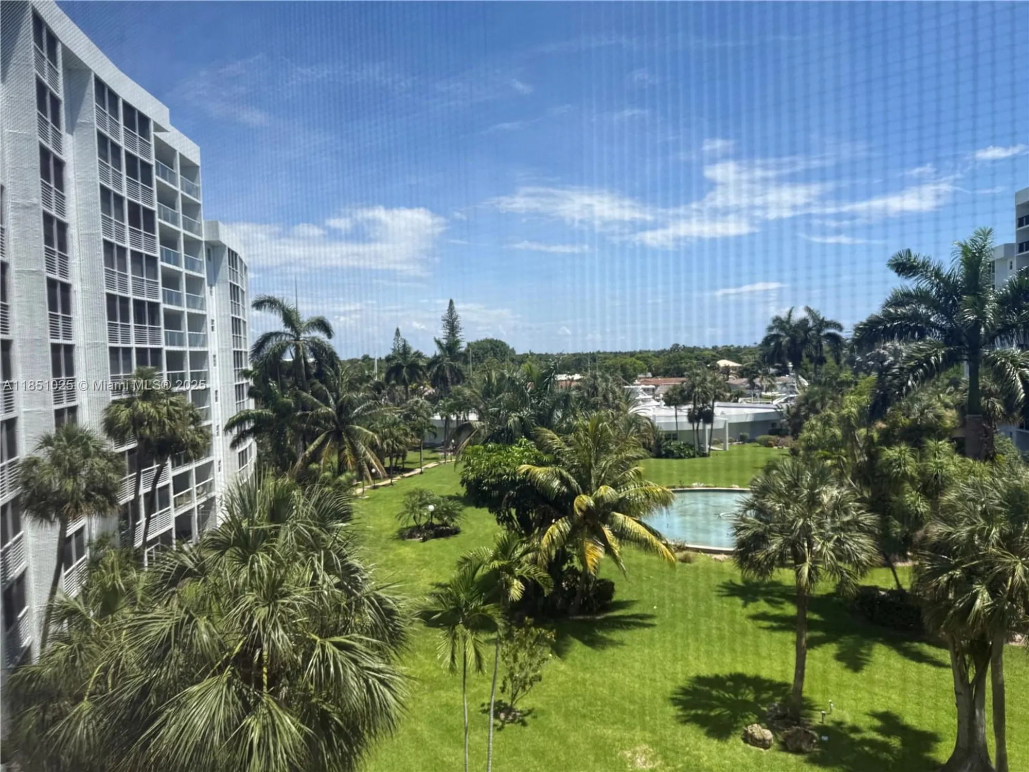 Property Slideshow image 18 of 28 | 2731 ne 14th street cswy apt 502, Pompano Beach, FL, 33062