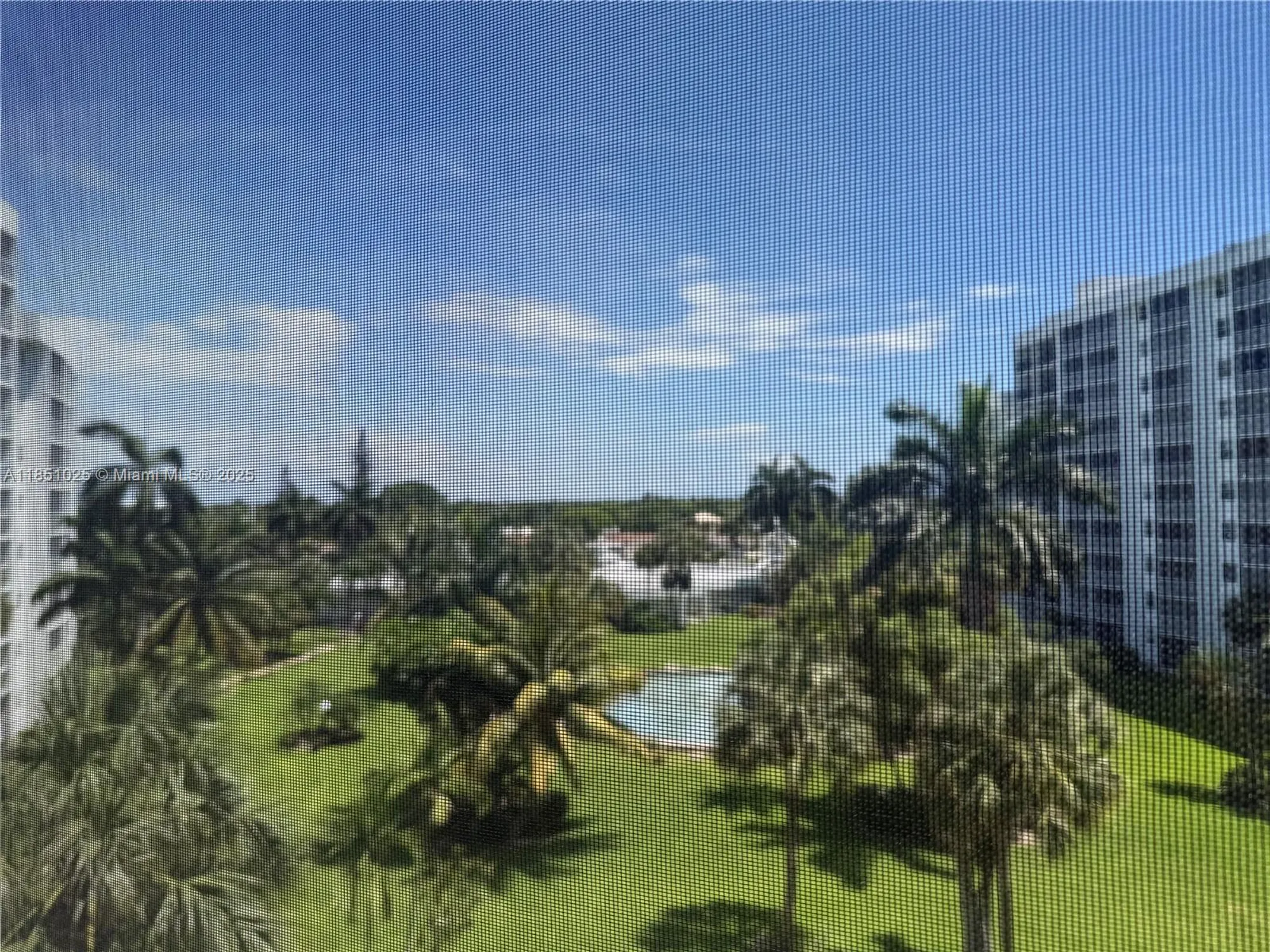 Property Slideshow image 19 of 28 | 2731 ne 14th street cswy apt 502, Pompano Beach, FL, 33062