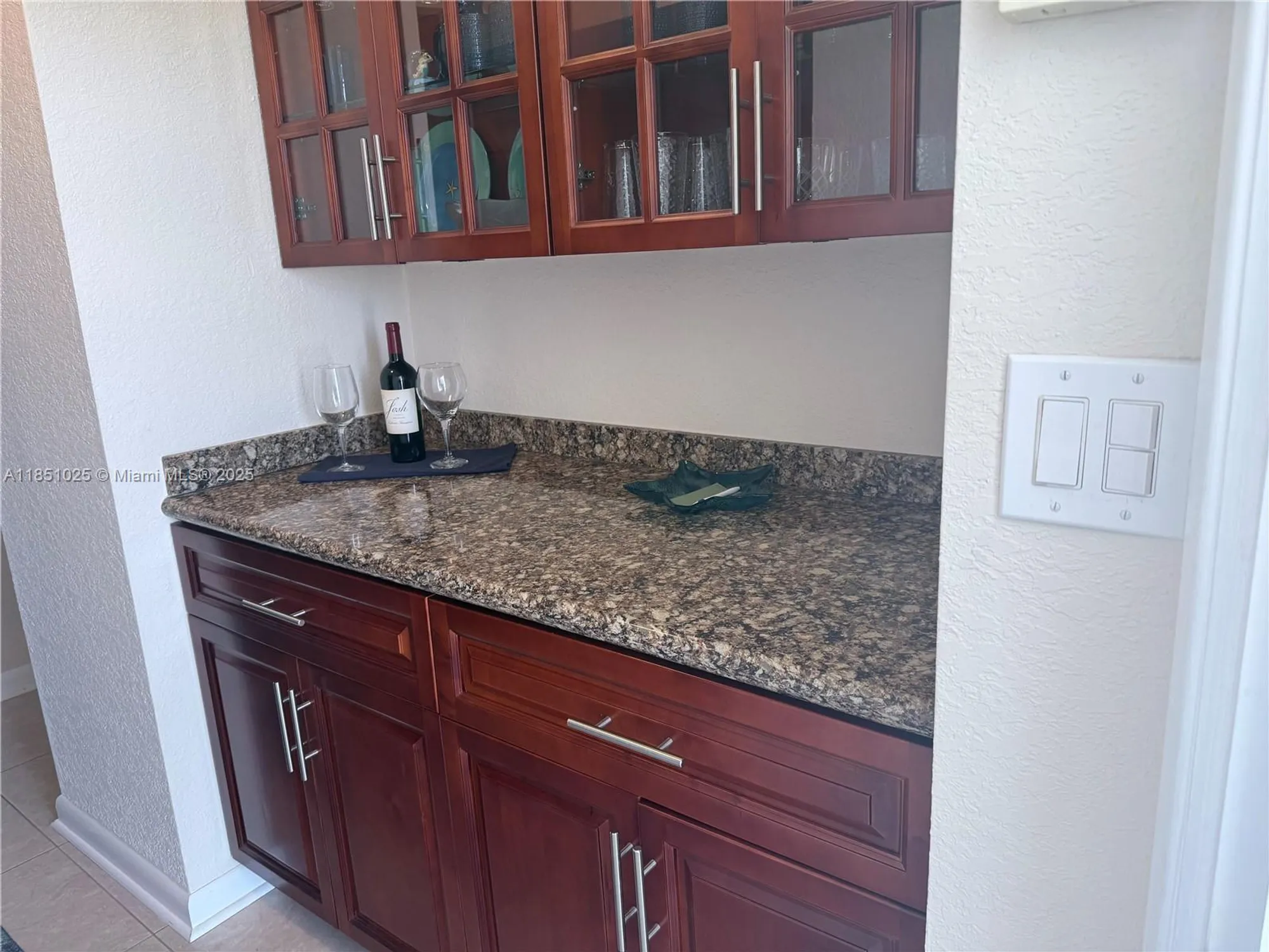 Property Slideshow image 6 of 28 | 2731 ne 14th street cswy apt 502, Pompano Beach, FL, 33062