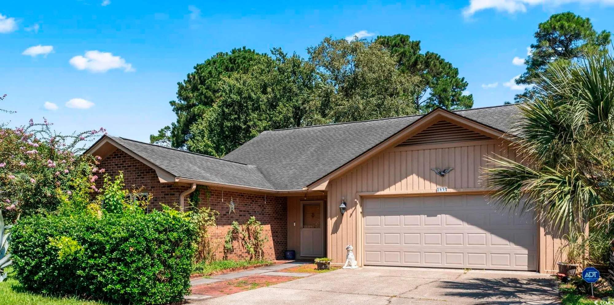 Property Slideshow image 2 of 35 | 111 laurelwood ln, Conway, SC, 29526