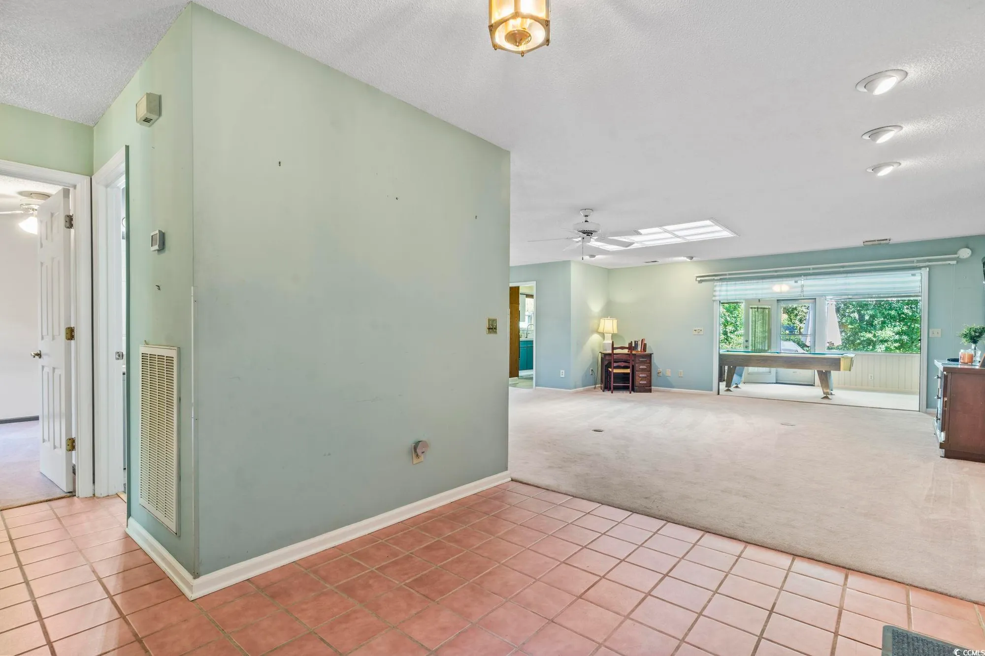 Property Slideshow image 8 of 35 | 111 laurelwood ln, Conway, SC, 29526