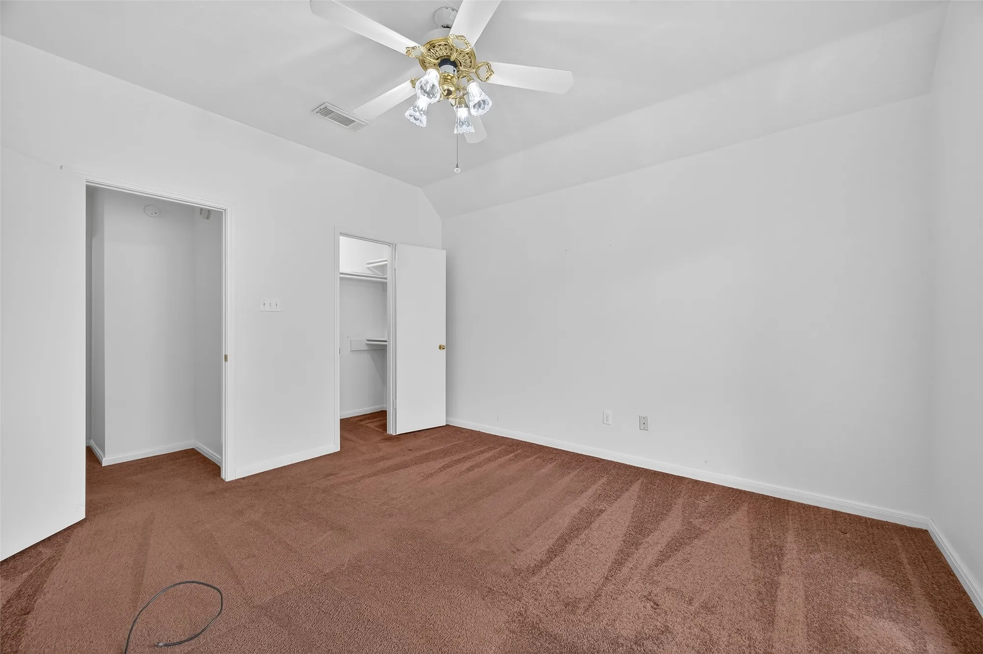 Property Slideshow image 26 of 44 | 914 w peach hollow cir, Pearland, TX, 77584