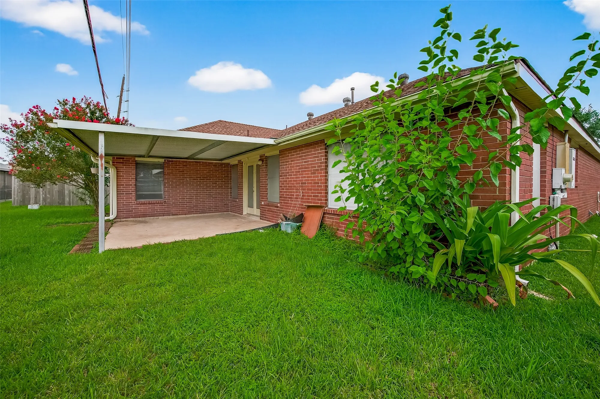 Property Slideshow image 44 of 44 | 914 w peach hollow cir, Pearland, TX, 77584