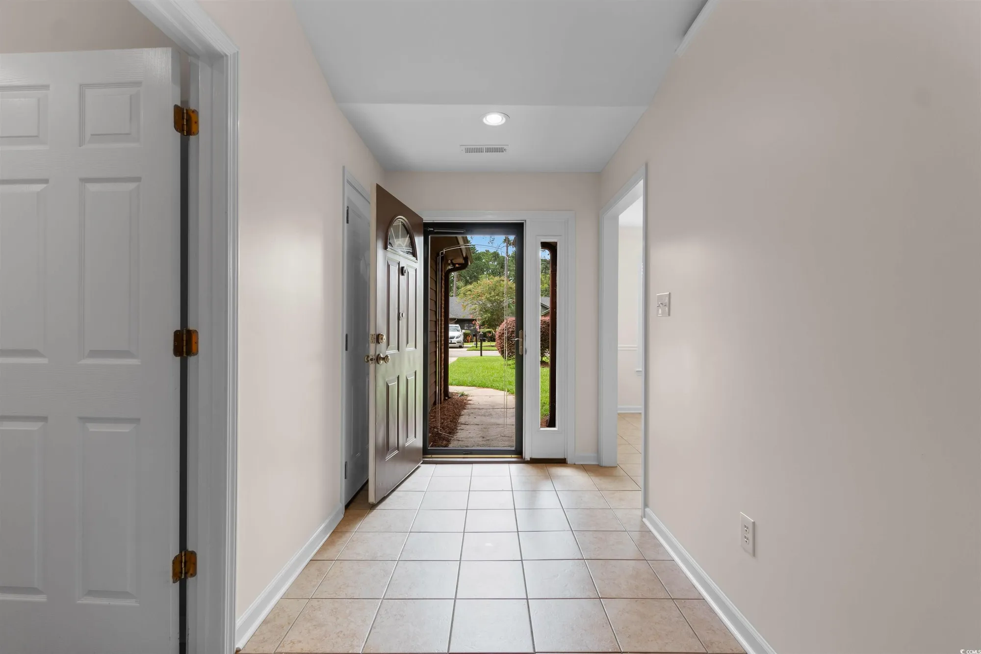 Property Slideshow image 4 of 39 | 117 boxwood ln, Conway, SC, 29526