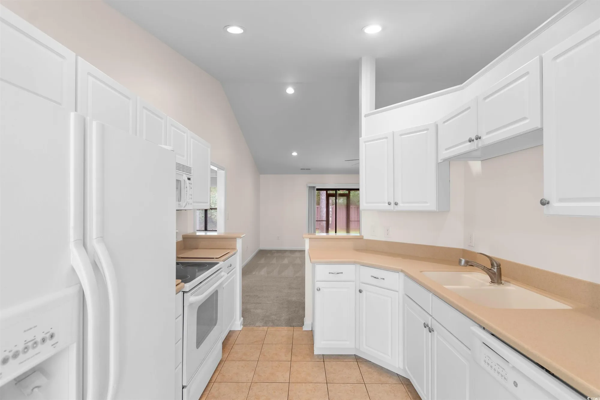 Property Slideshow image 8 of 39 | 117 boxwood ln, Conway, SC, 29526