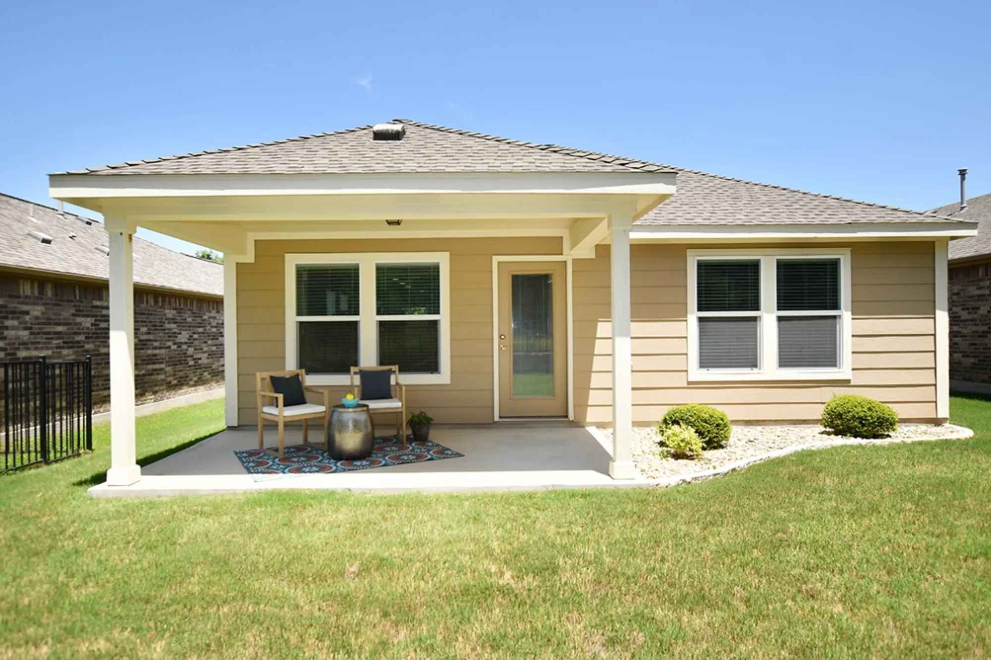 Property Slideshow image 24 of 28 | 231 hobby st, Georgetown, TX, 78633