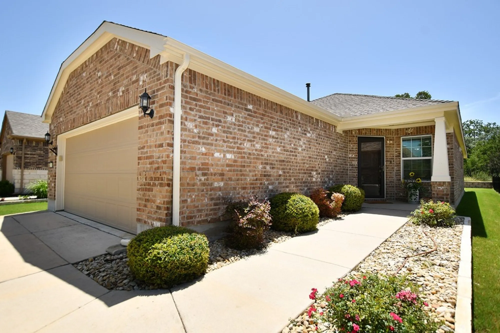 Property Slideshow image 3 of 28 | 231 hobby st, Georgetown, TX, 78633